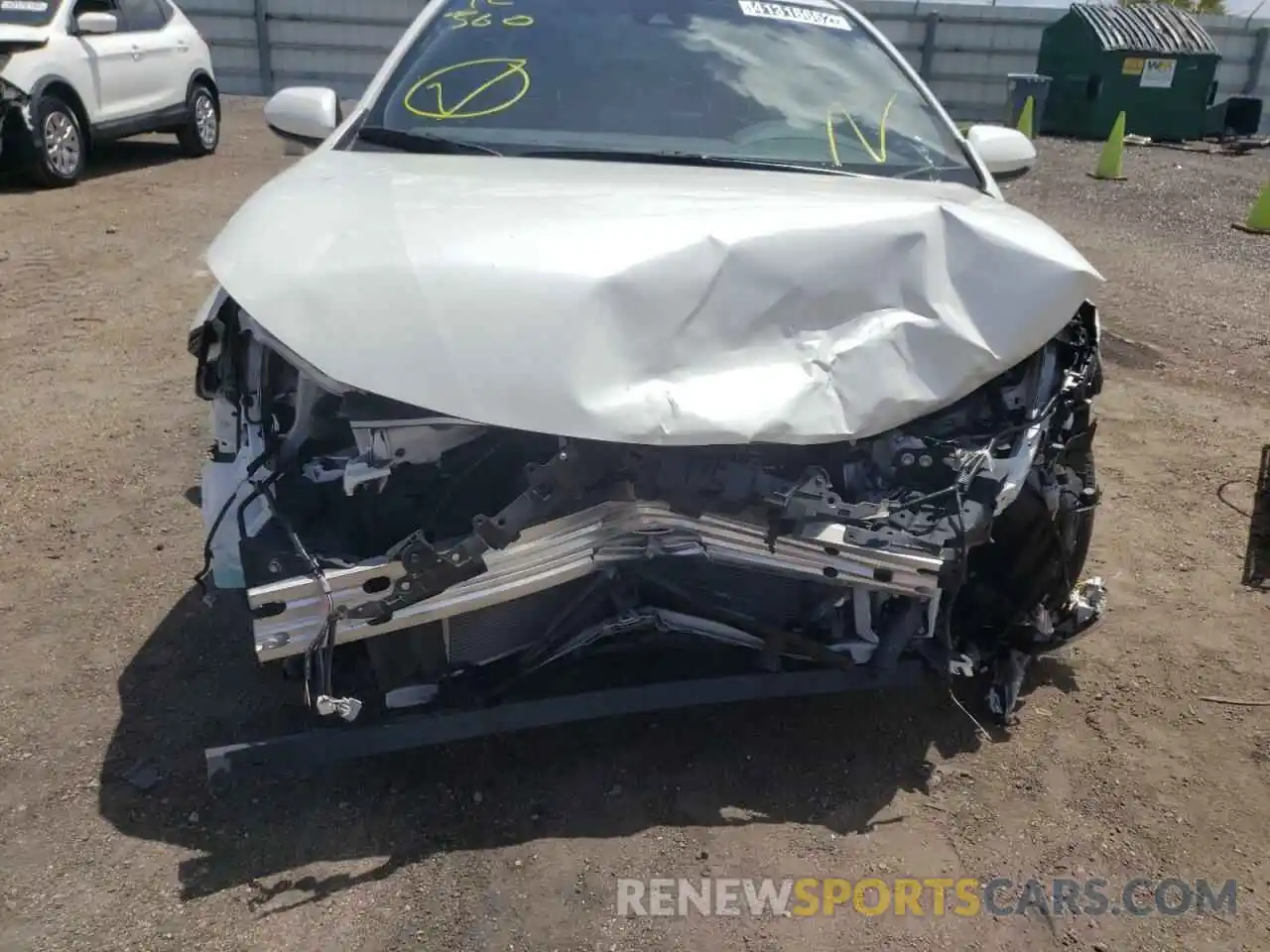 9 Photograph of a damaged car JTDS4MCE7MJ063401 TOYOTA COROLLA 2021