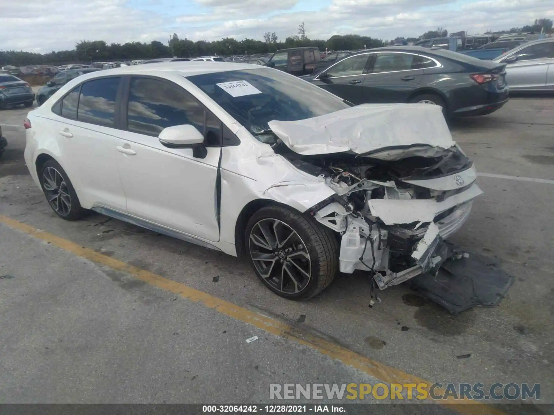 1 Photograph of a damaged car JTDS4MCE7MJ063821 TOYOTA COROLLA 2021