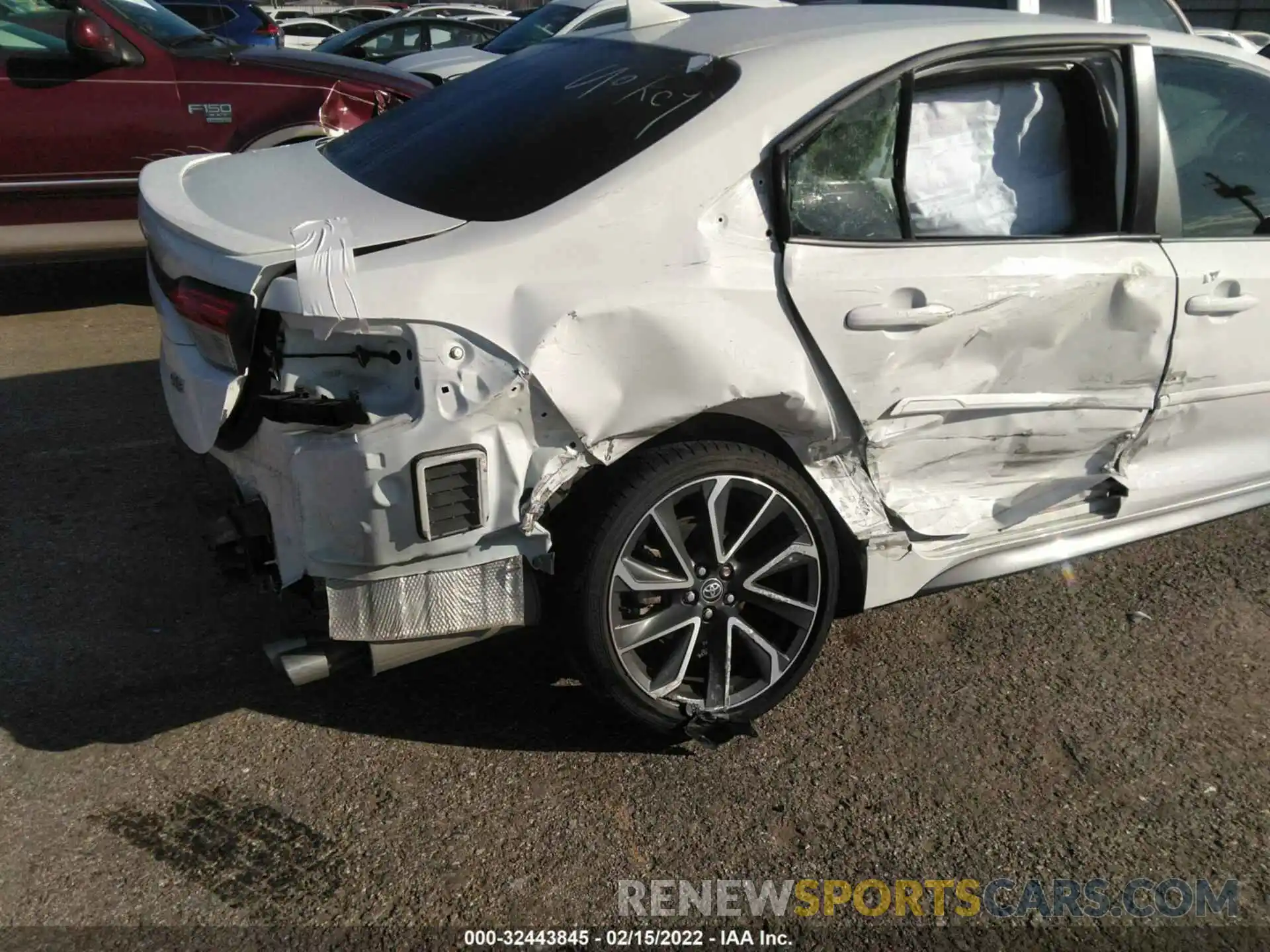 6 Photograph of a damaged car JTDS4MCE7MJ064273 TOYOTA COROLLA 2021