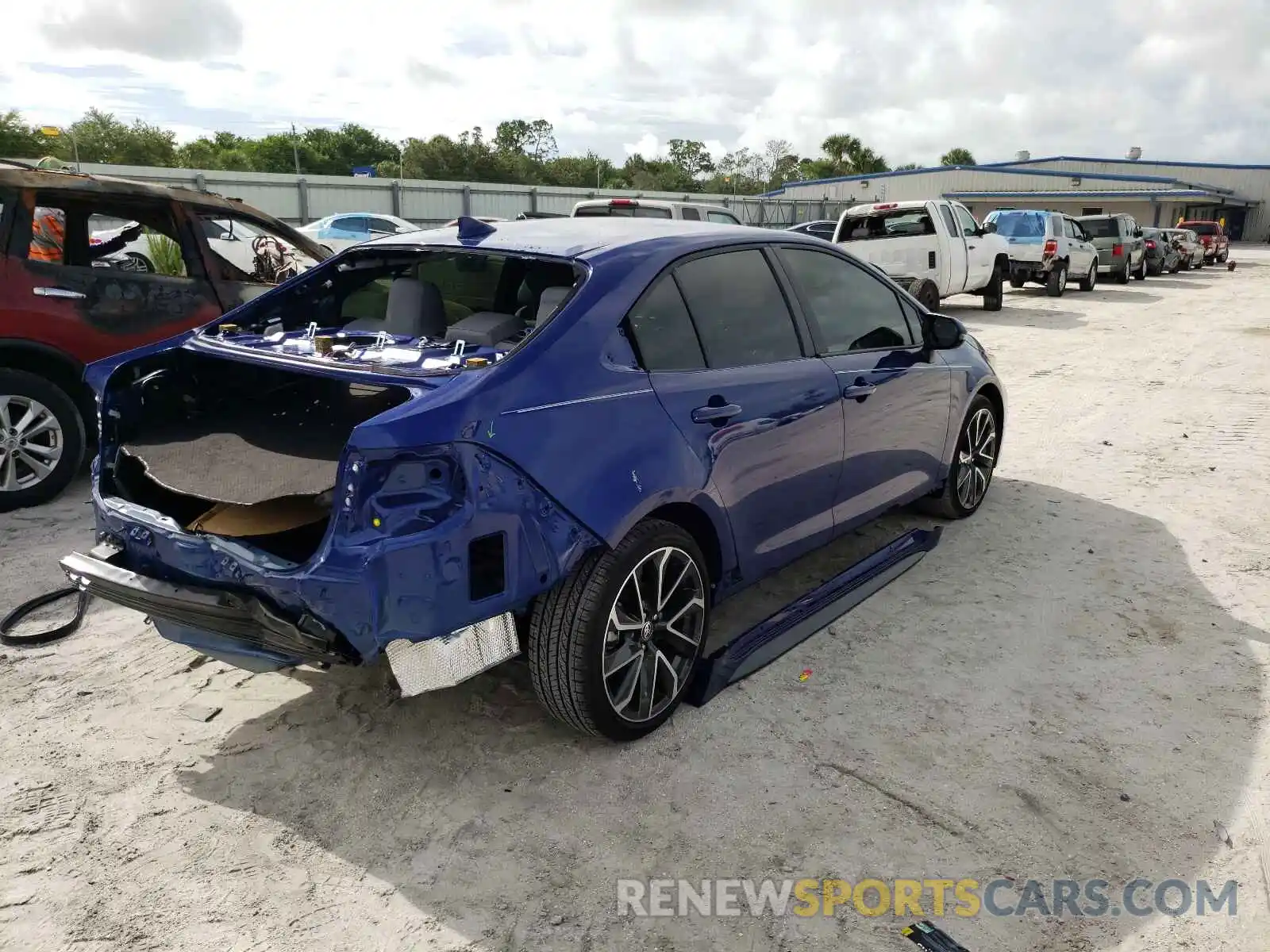 4 Photograph of a damaged car JTDS4MCE7MJ073703 TOYOTA COROLLA 2021