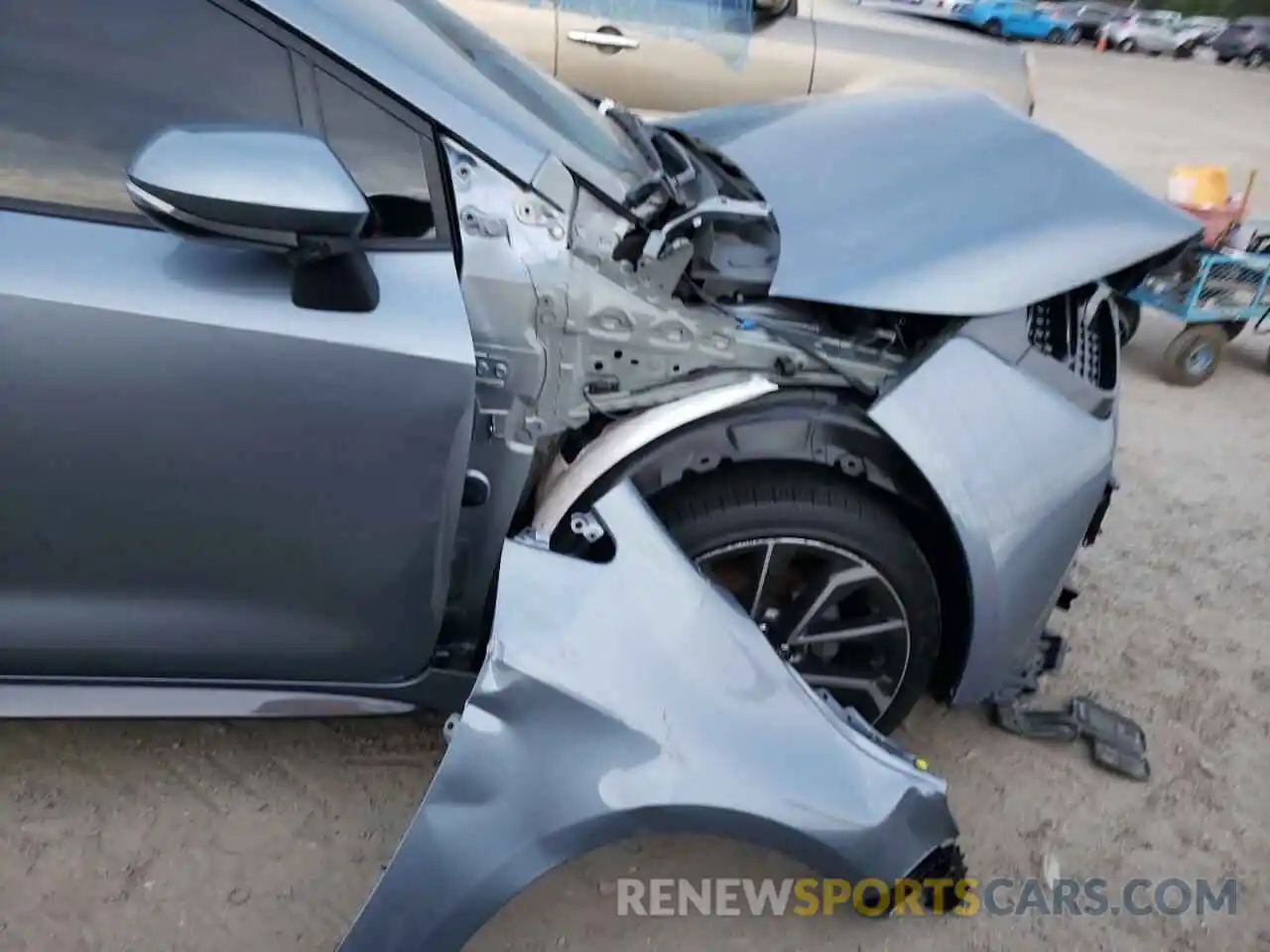 9 Photograph of a damaged car JTDS4MCE8MJ058689 TOYOTA COROLLA 2021