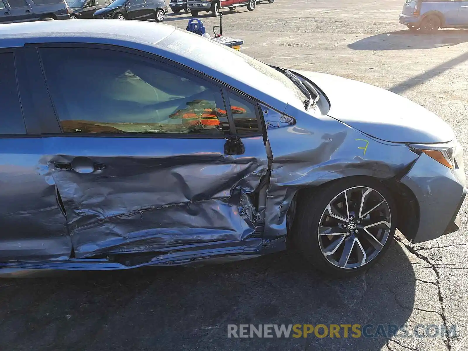 9 Photograph of a damaged car JTDS4MCE8MJ061561 TOYOTA COROLLA 2021