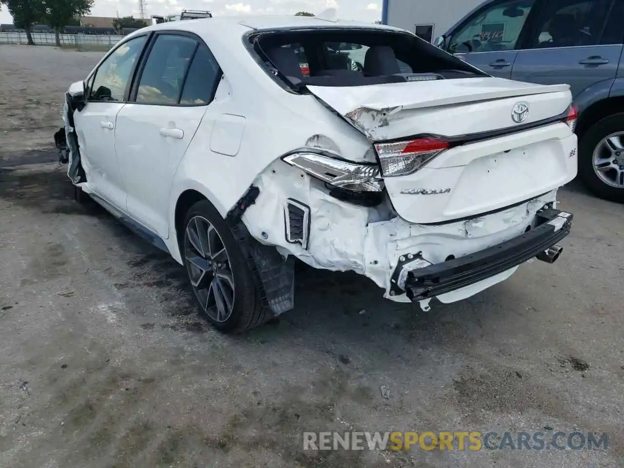 3 Photograph of a damaged car JTDS4MCE8MJ064346 TOYOTA COROLLA 2021