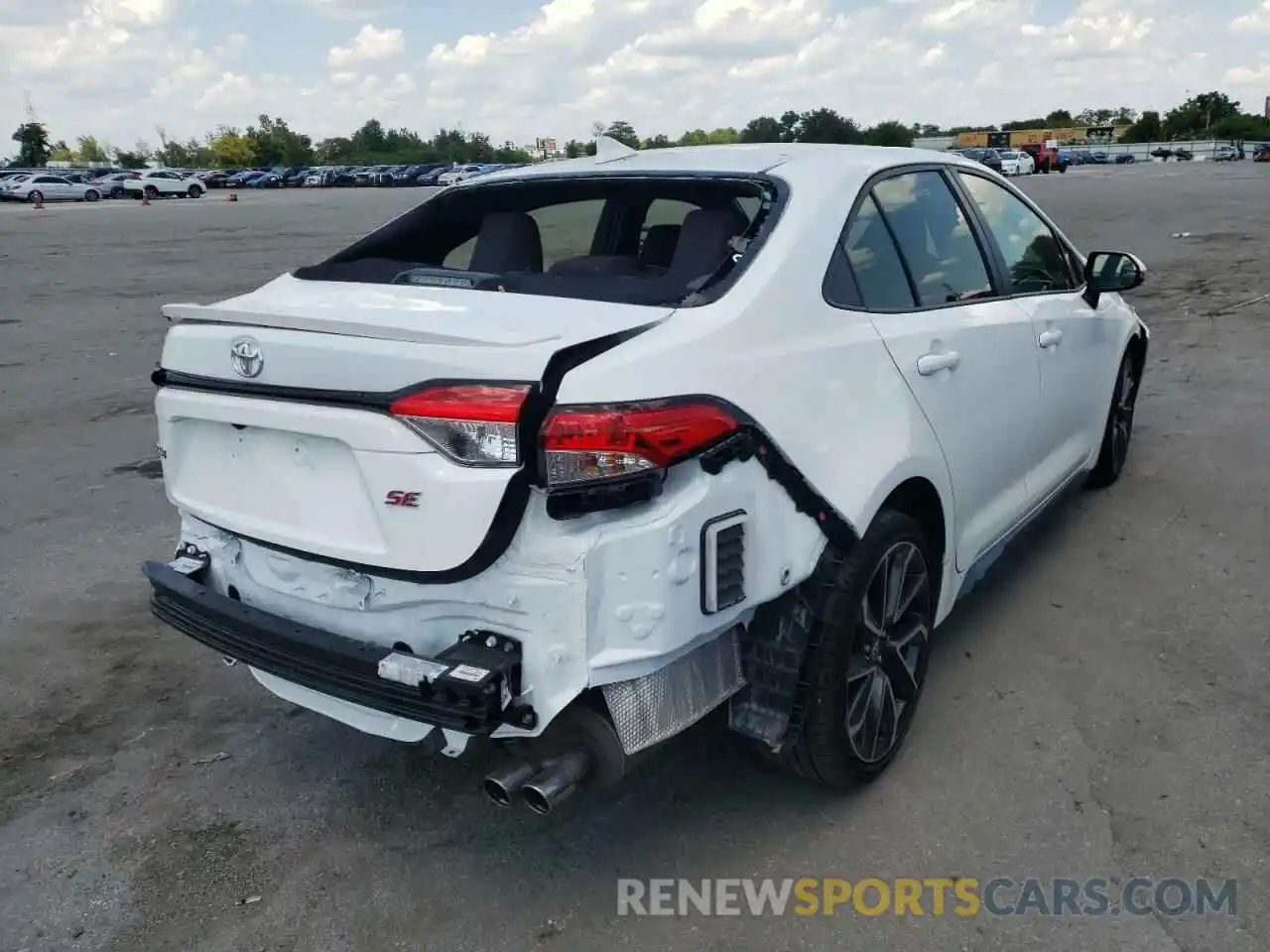 4 Photograph of a damaged car JTDS4MCE8MJ064346 TOYOTA COROLLA 2021