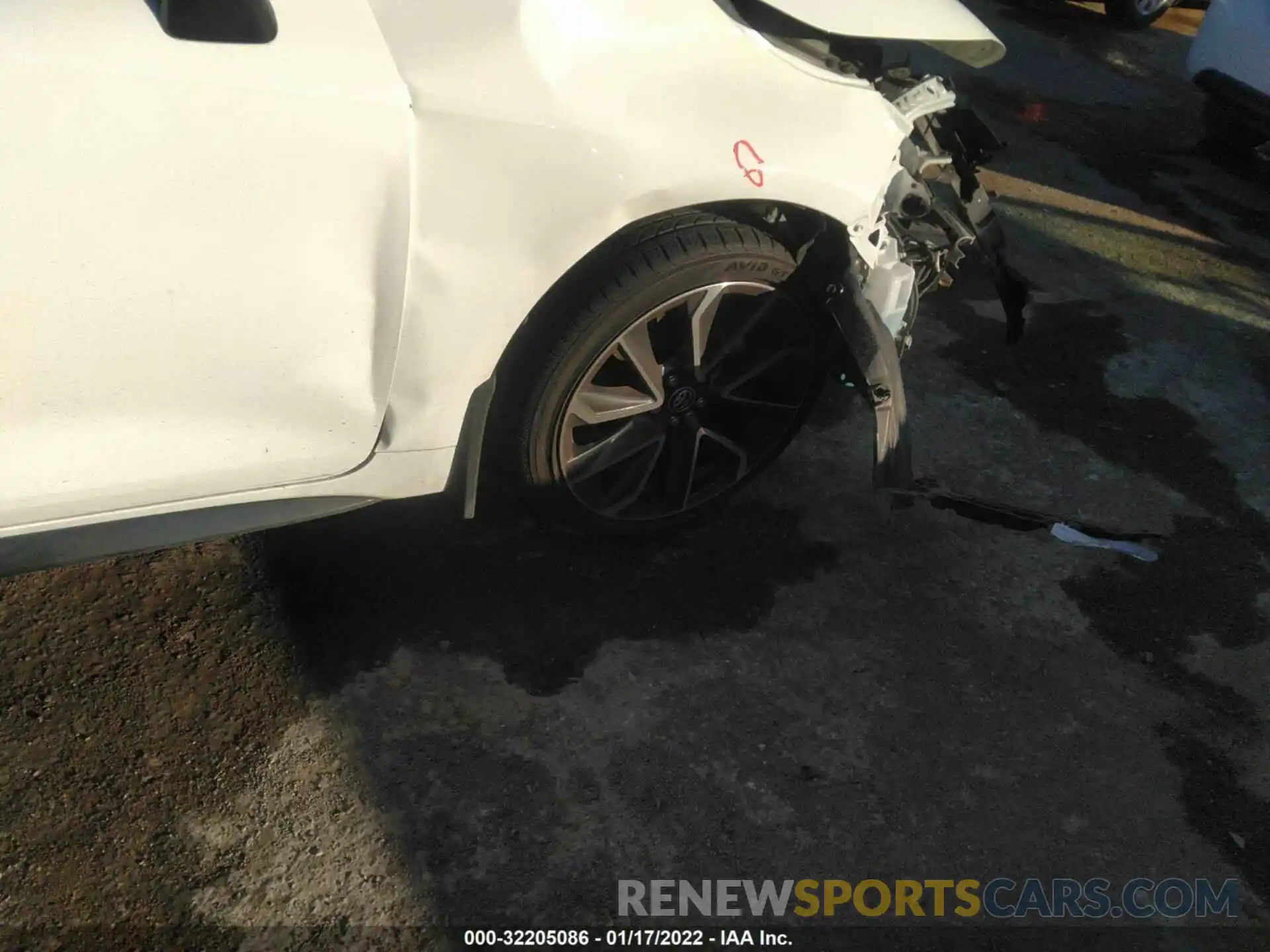 14 Photograph of a damaged car JTDS4MCEXMJ064154 TOYOTA COROLLA 2021