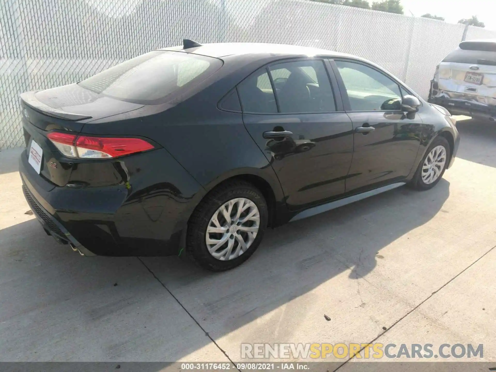 4 Photograph of a damaged car JTDS4MCEXMJ080208 TOYOTA COROLLA 2021