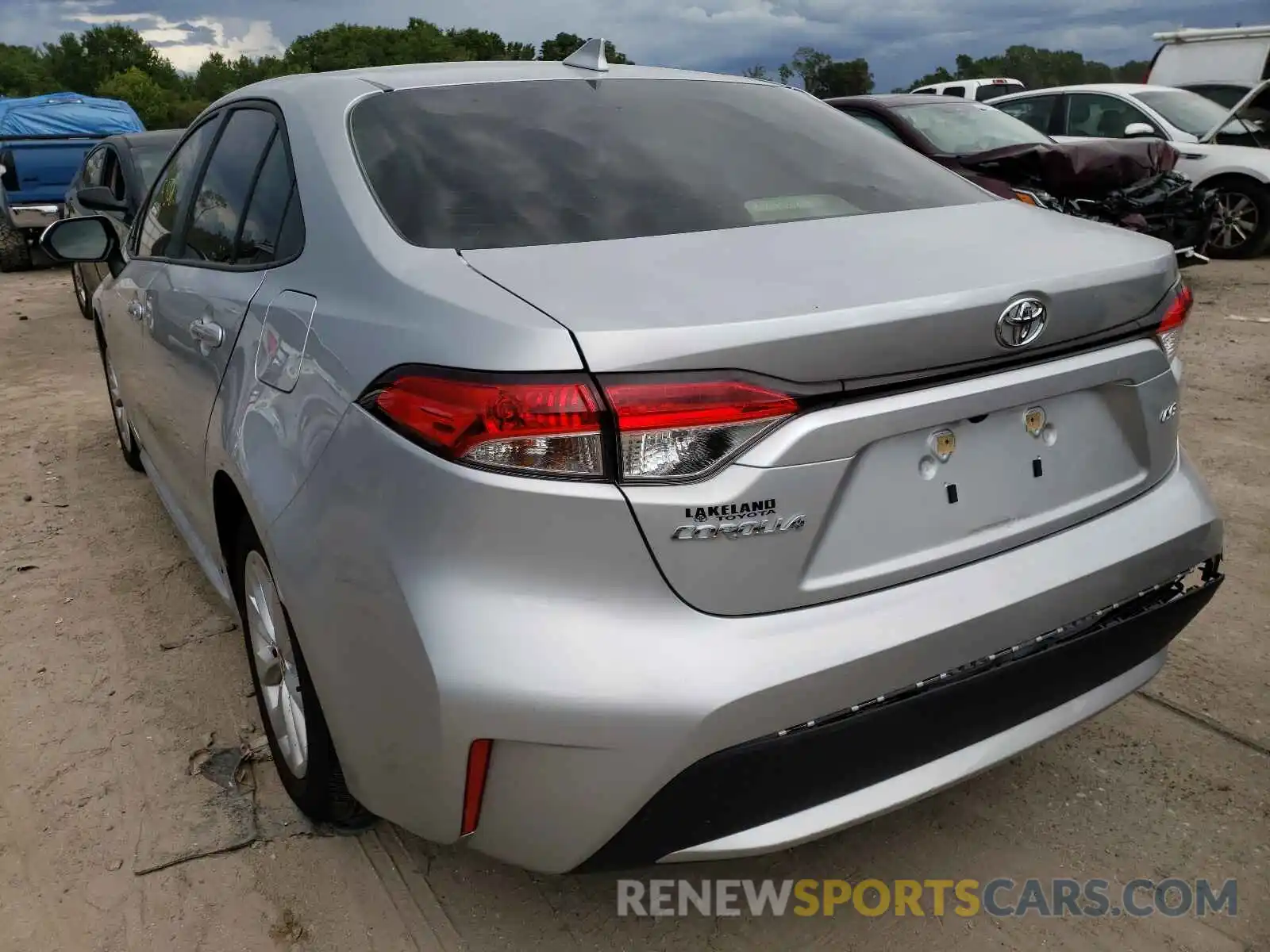 3 Photograph of a damaged car JTDVPMAE0MJ122263 TOYOTA COROLLA 2021