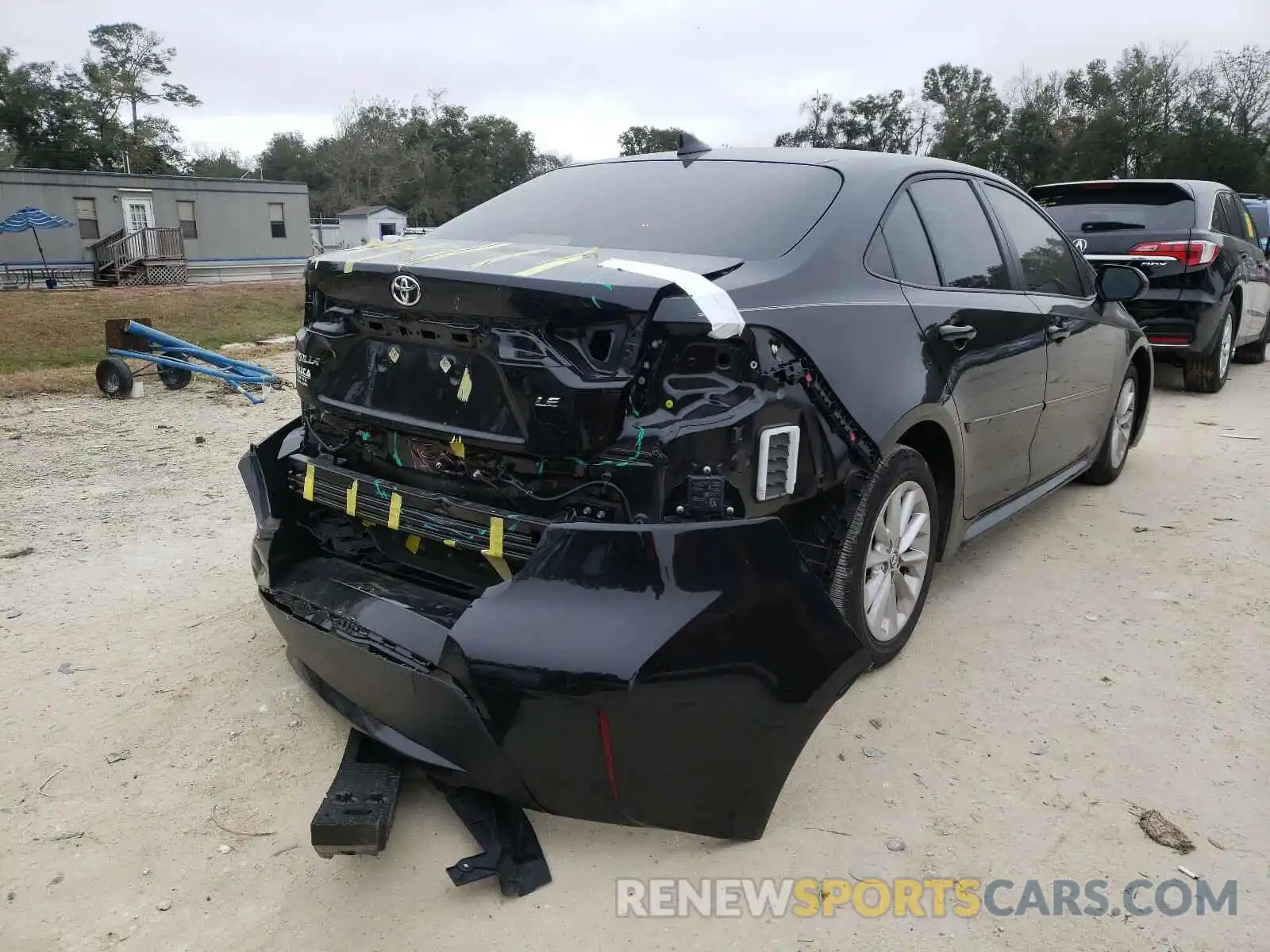 4 Photograph of a damaged car JTDVPMAE0MJ123476 TOYOTA COROLLA 2021