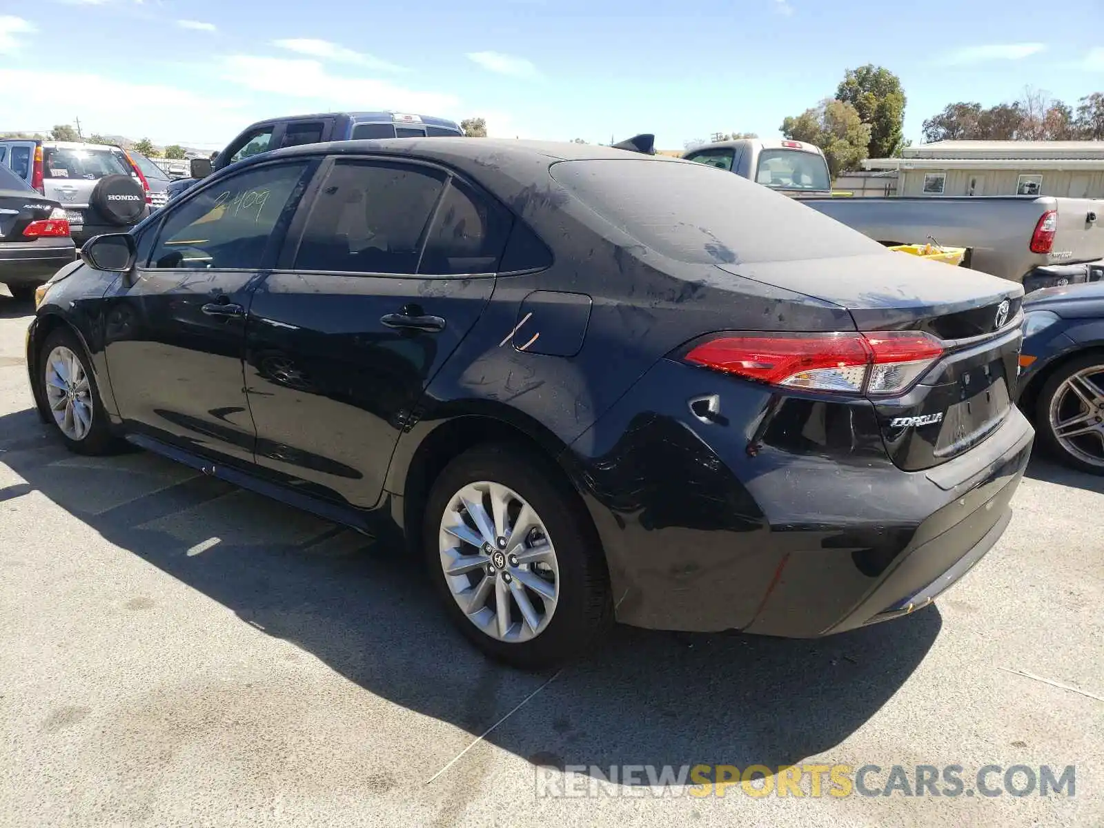 3 Photograph of a damaged car JTDVPMAE0MJ129892 TOYOTA COROLLA 2021