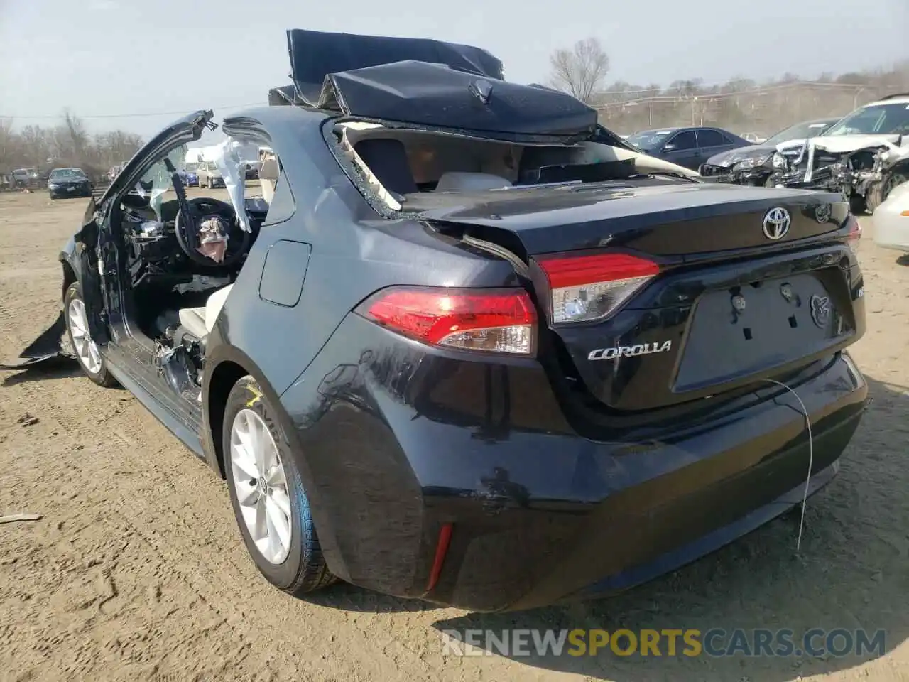 3 Photograph of a damaged car JTDVPMAE0MJ132775 TOYOTA COROLLA 2021