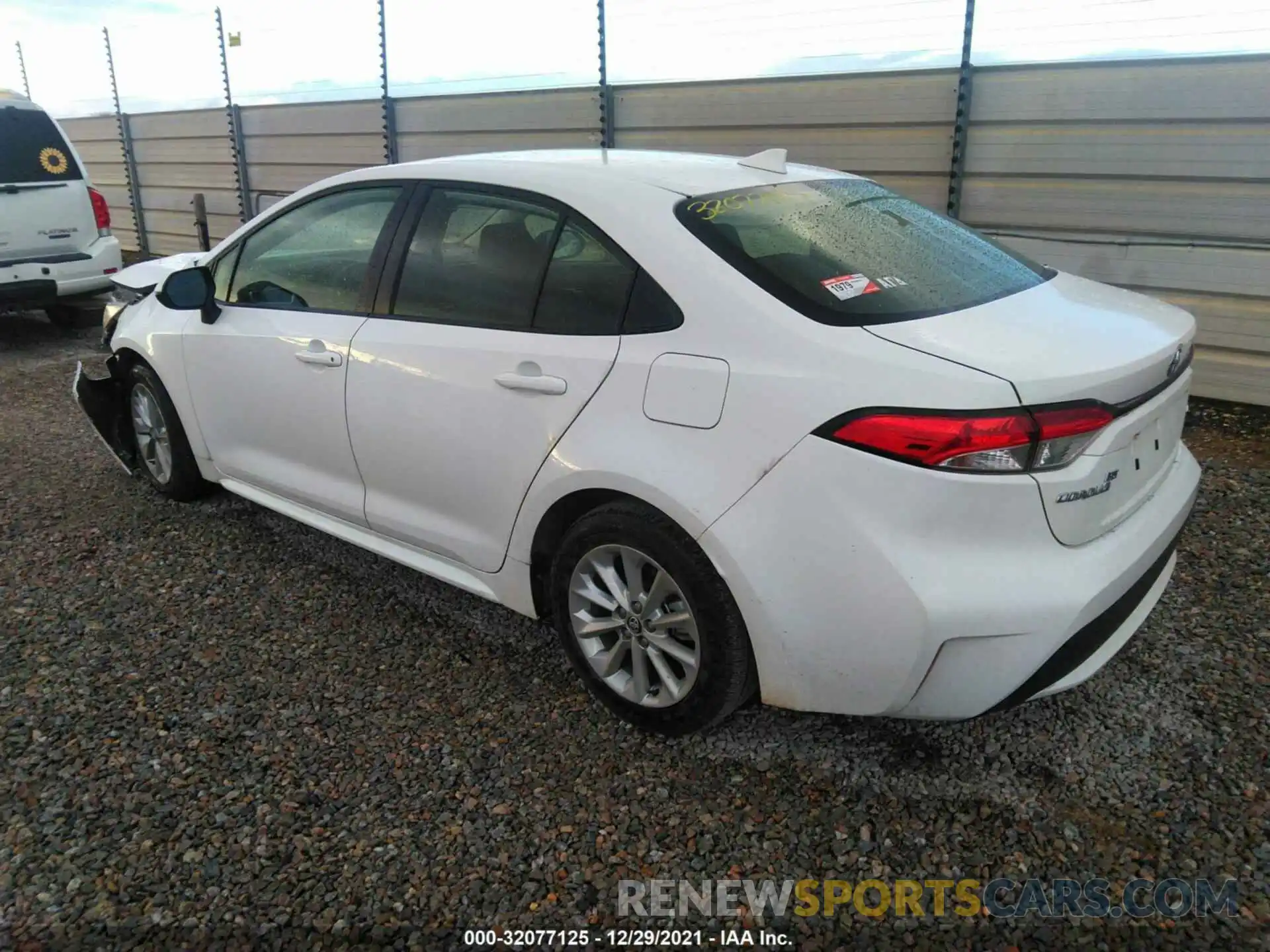 3 Photograph of a damaged car JTDVPMAE0MJ148927 TOYOTA COROLLA 2021