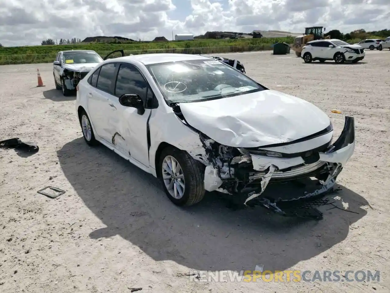 1 Photograph of a damaged car JTDVPMAE0MJ161080 TOYOTA COROLLA 2021