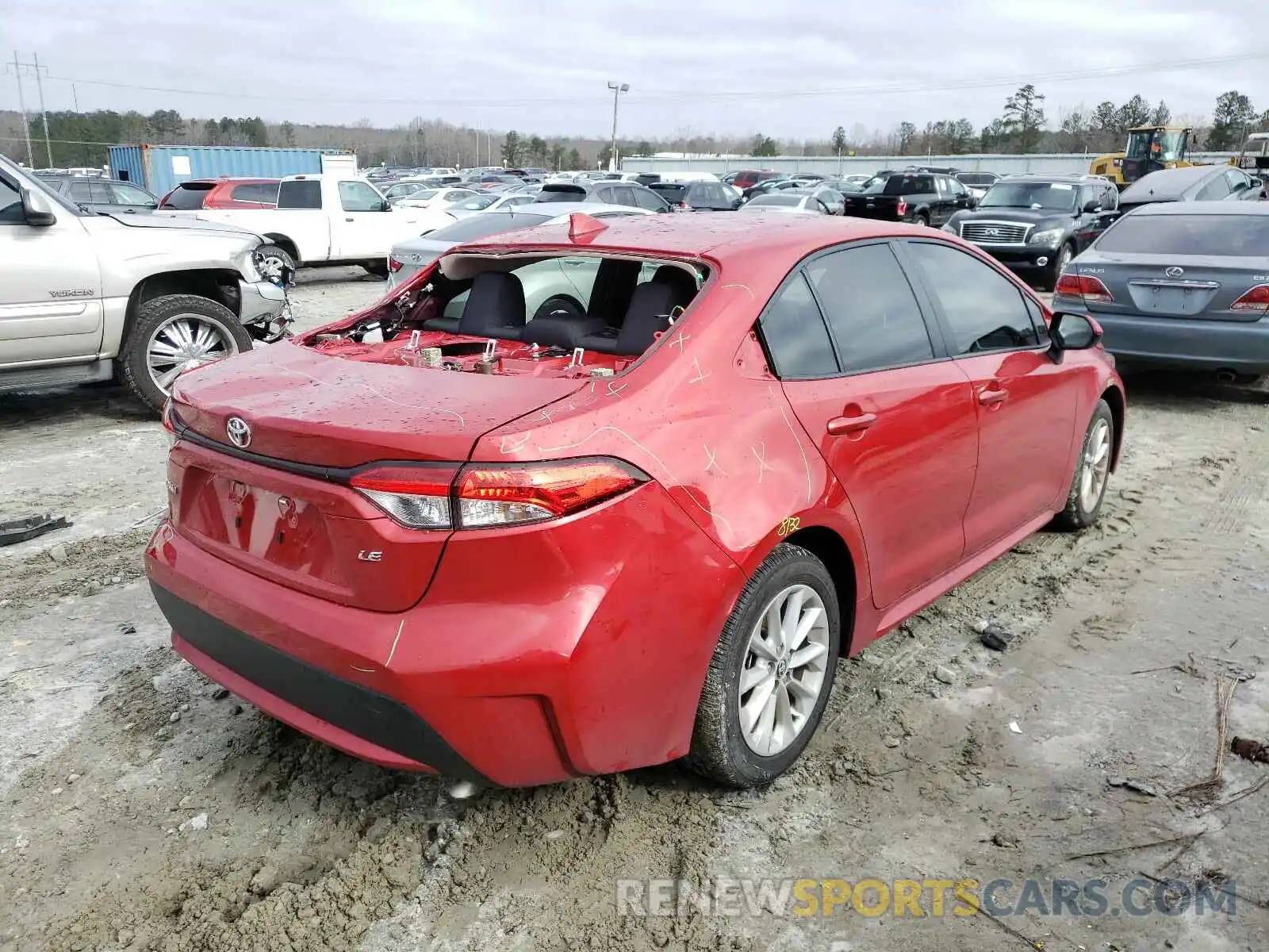 4 Photograph of a damaged car JTDVPMAE1MJ131280 TOYOTA COROLLA 2021