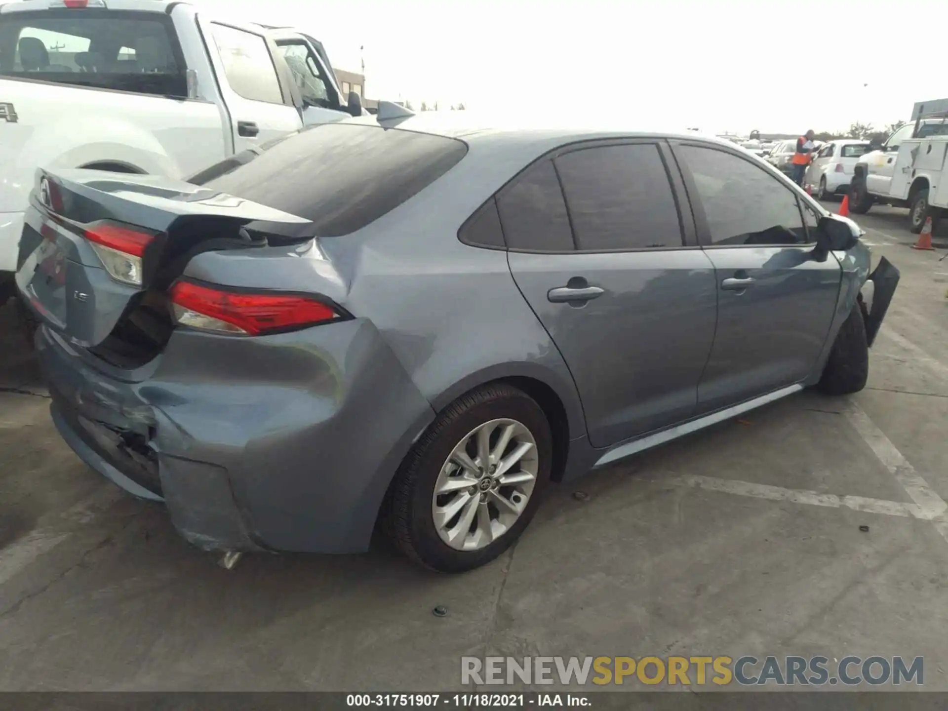 4 Photograph of a damaged car JTDVPMAE1MJ174419 TOYOTA COROLLA 2021