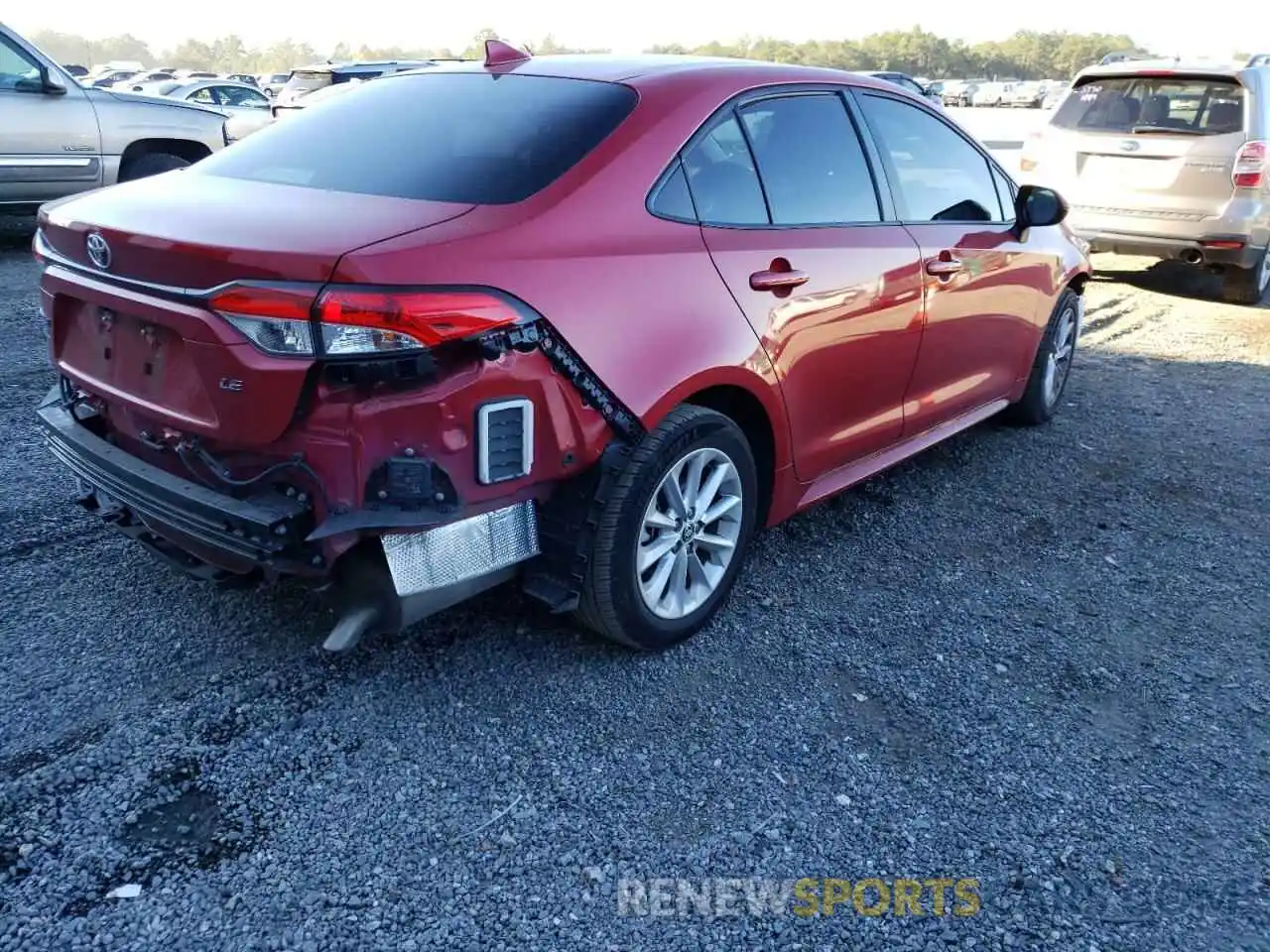 4 Photograph of a damaged car JTDVPMAE2MJ148220 TOYOTA COROLLA 2021