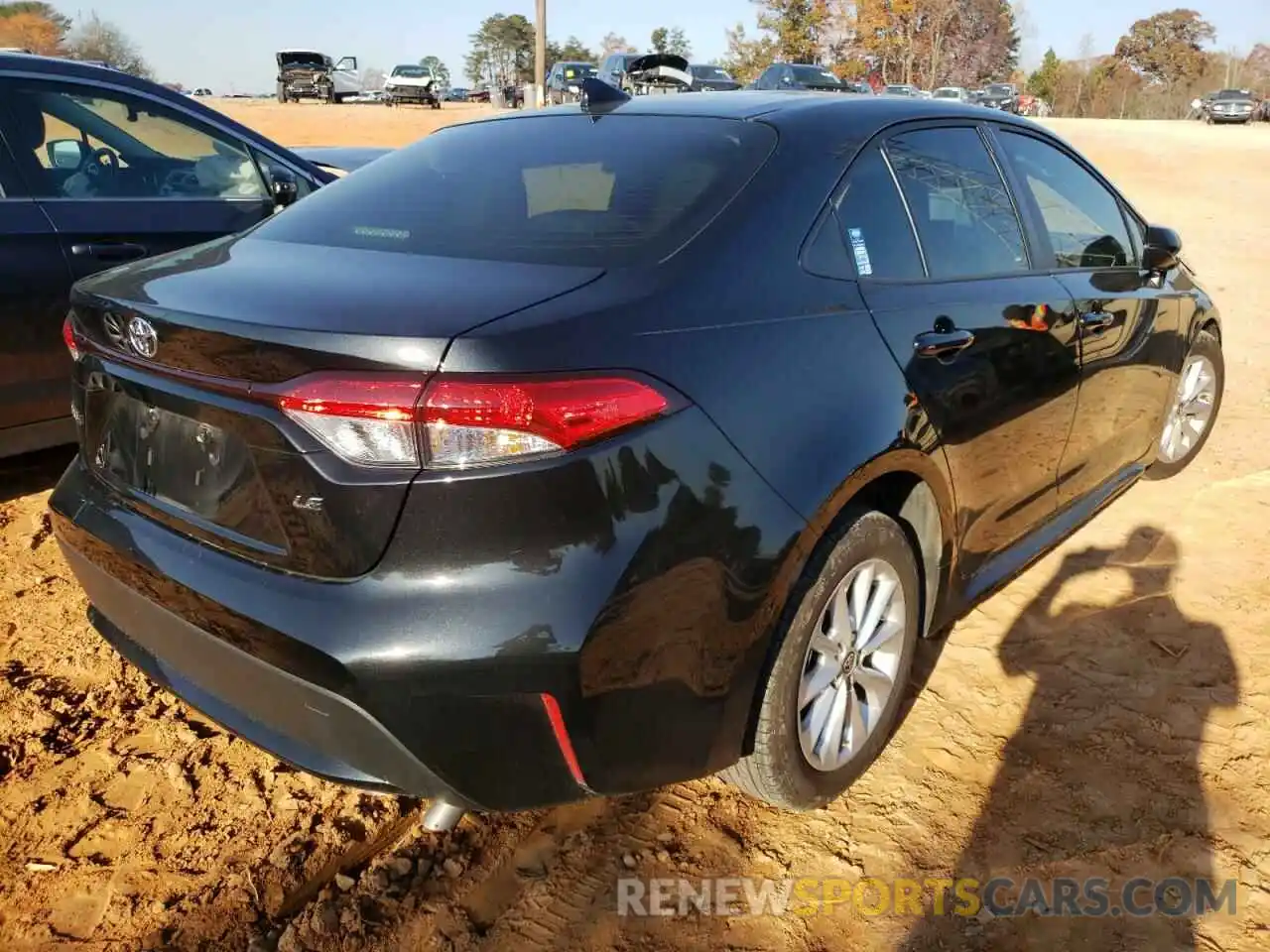 4 Photograph of a damaged car JTDVPMAE2MJ174865 TOYOTA COROLLA 2021