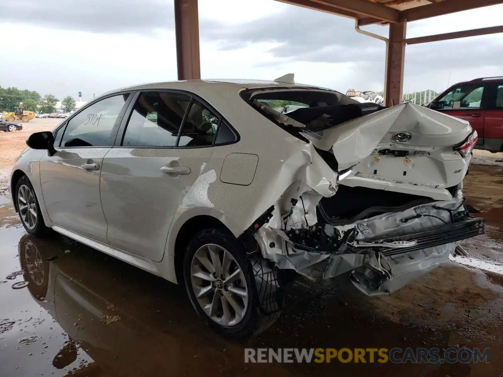 3 Photograph of a damaged car JTDVPMAE3MJ123505 TOYOTA COROLLA 2021