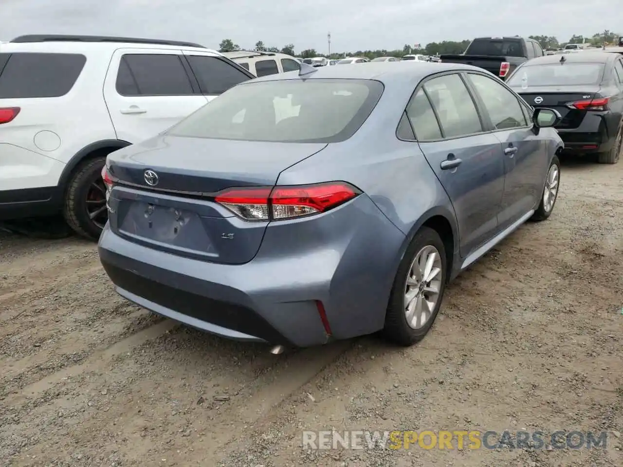 4 Photograph of a damaged car JTDVPMAE4MJ134366 TOYOTA COROLLA 2021