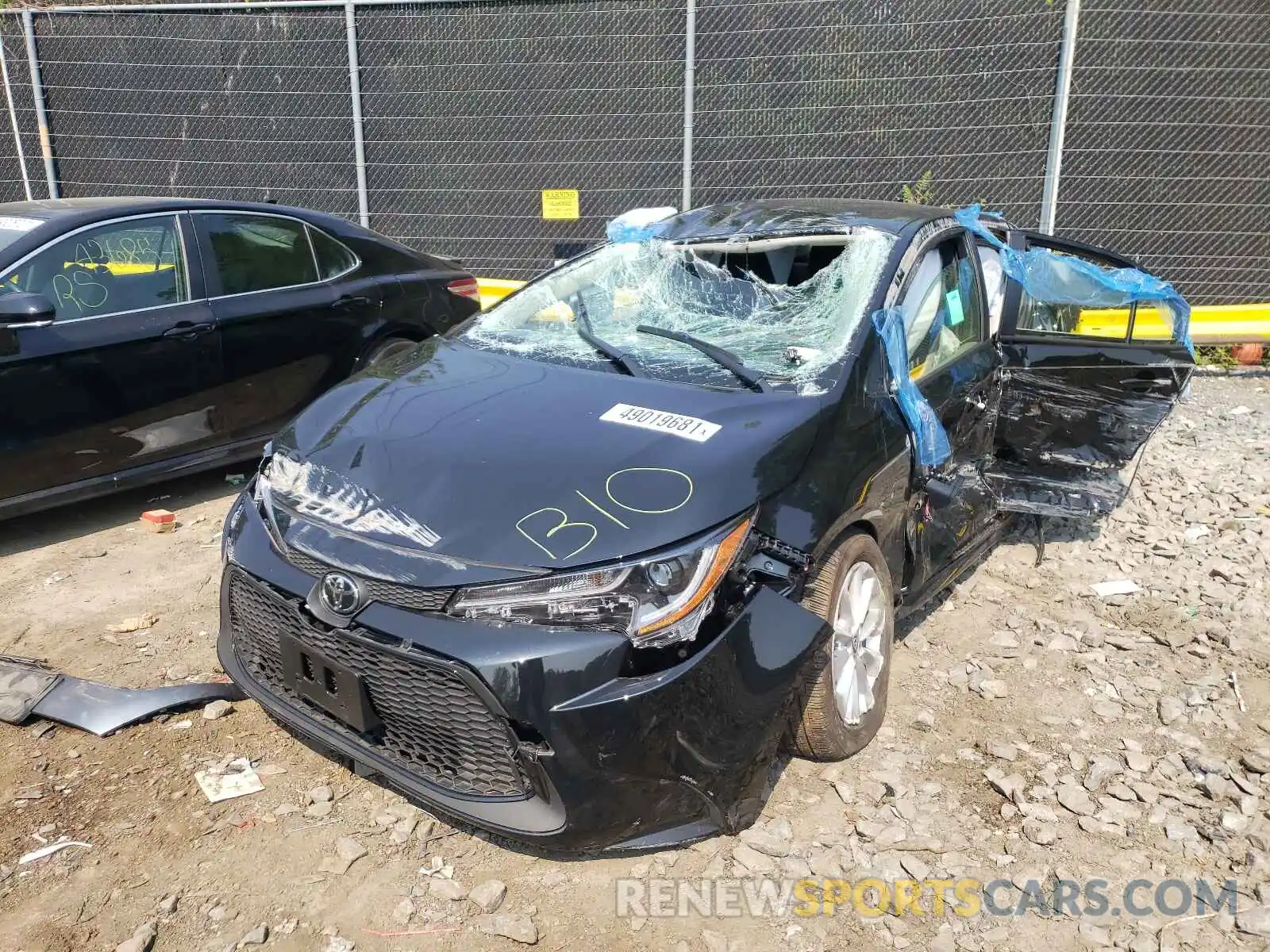 2 Photograph of a damaged car JTDVPMAE4MJ141818 TOYOTA COROLLA 2021