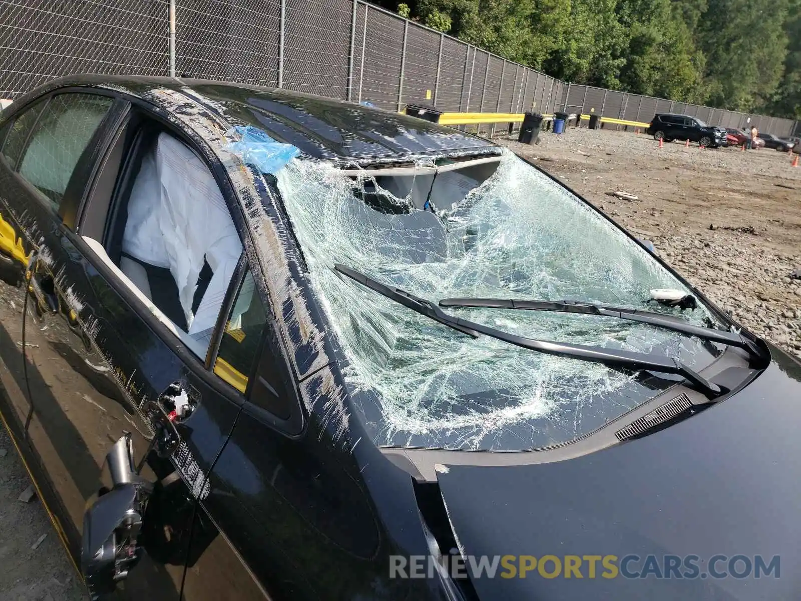 9 Photograph of a damaged car JTDVPMAE4MJ141818 TOYOTA COROLLA 2021