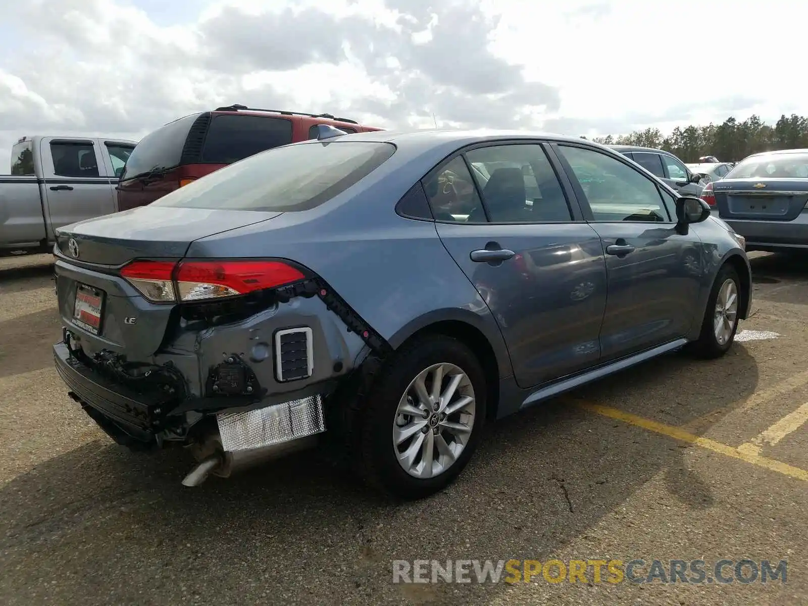 4 Photograph of a damaged car JTDVPMAE4MJ162801 TOYOTA COROLLA 2021