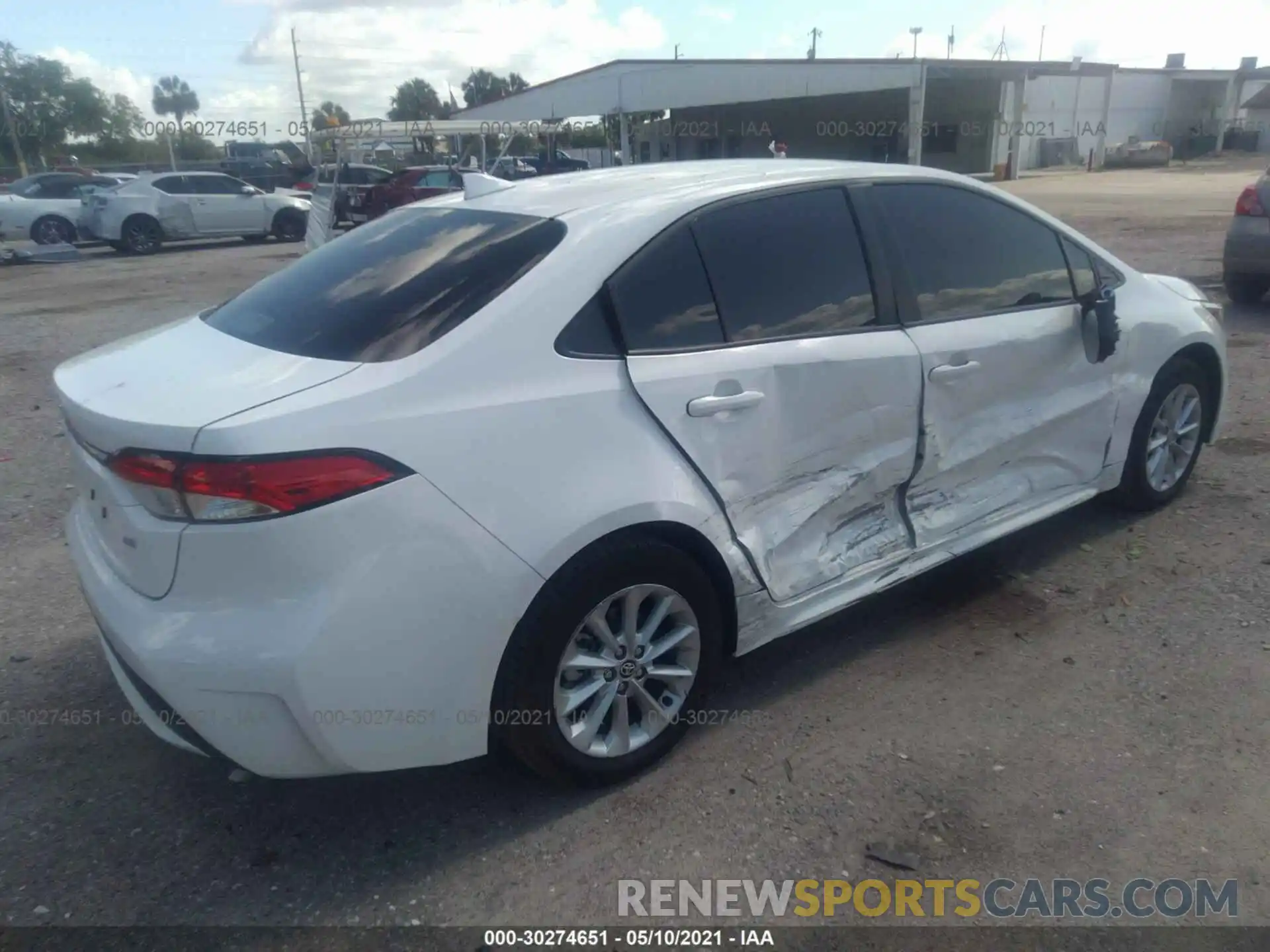 4 Photograph of a damaged car JTDVPMAE5MJ123425 TOYOTA COROLLA 2021