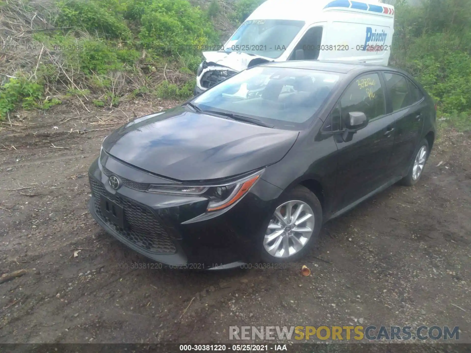 2 Photograph of a damaged car JTDVPMAE5MJ132027 TOYOTA COROLLA 2021