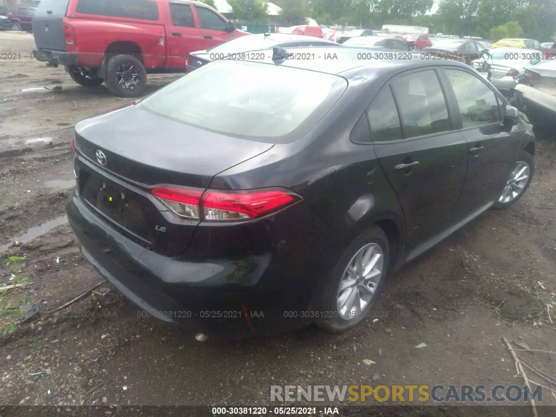 4 Photograph of a damaged car JTDVPMAE5MJ132027 TOYOTA COROLLA 2021