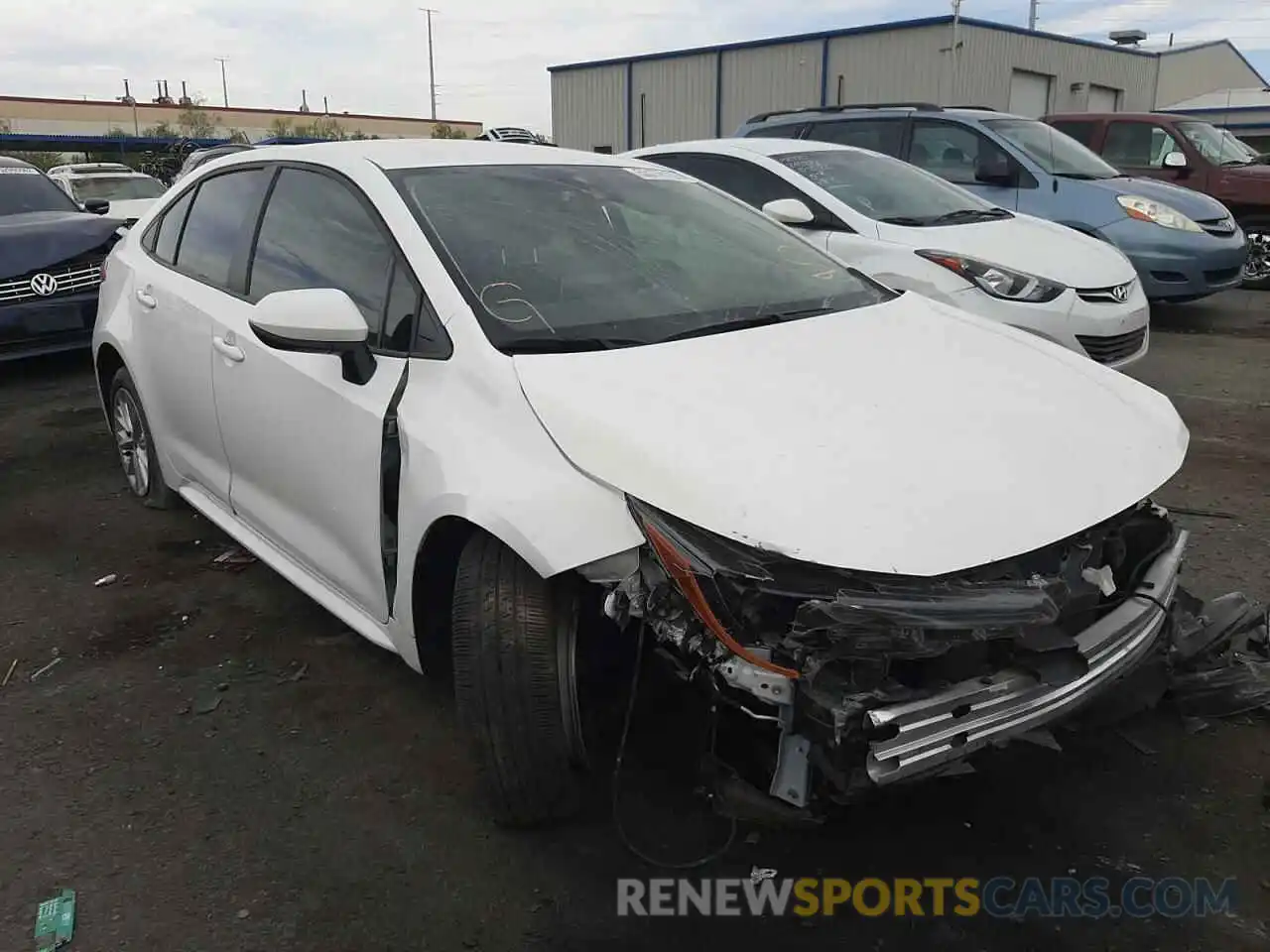 1 Photograph of a damaged car JTDVPMAE5MJ152178 TOYOTA COROLLA 2021