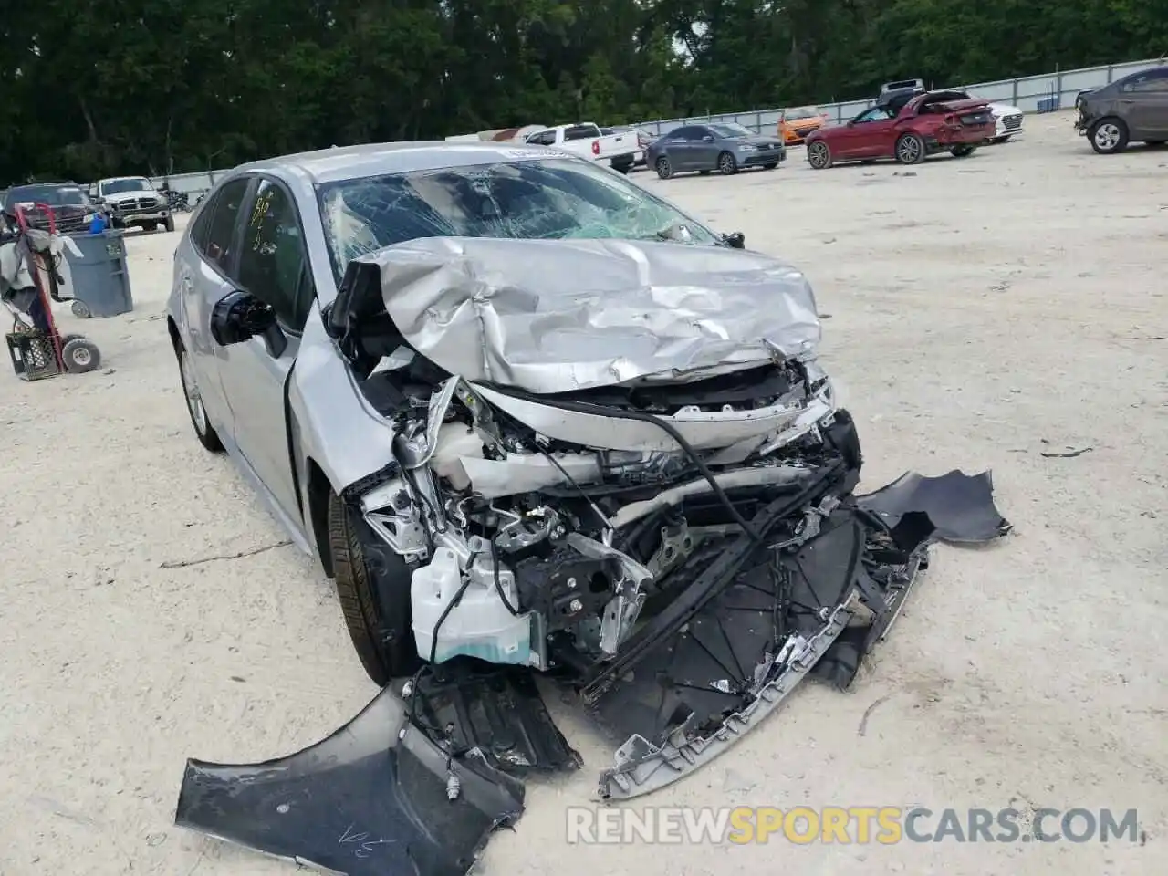 1 Photograph of a damaged car JTDVPMAE5MJ155064 TOYOTA COROLLA 2021