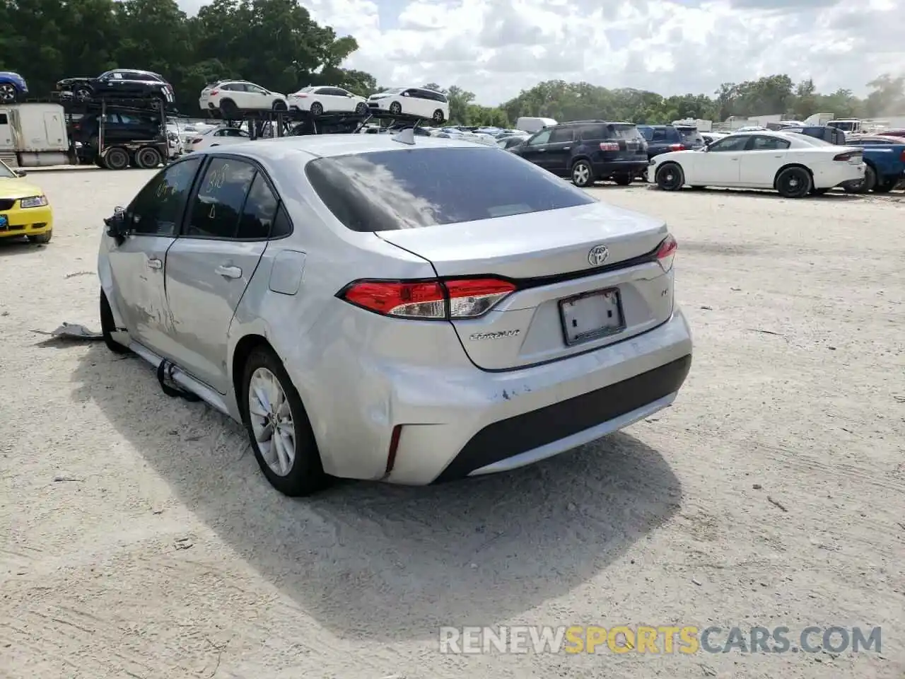 3 Photograph of a damaged car JTDVPMAE5MJ155064 TOYOTA COROLLA 2021