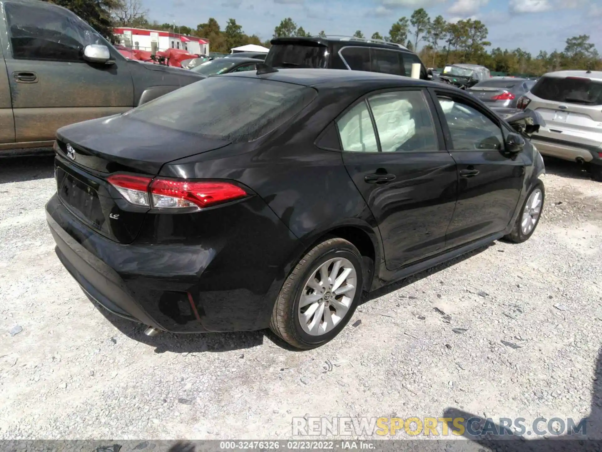 4 Photograph of a damaged car JTDVPMAE6MJ120579 TOYOTA COROLLA 2021