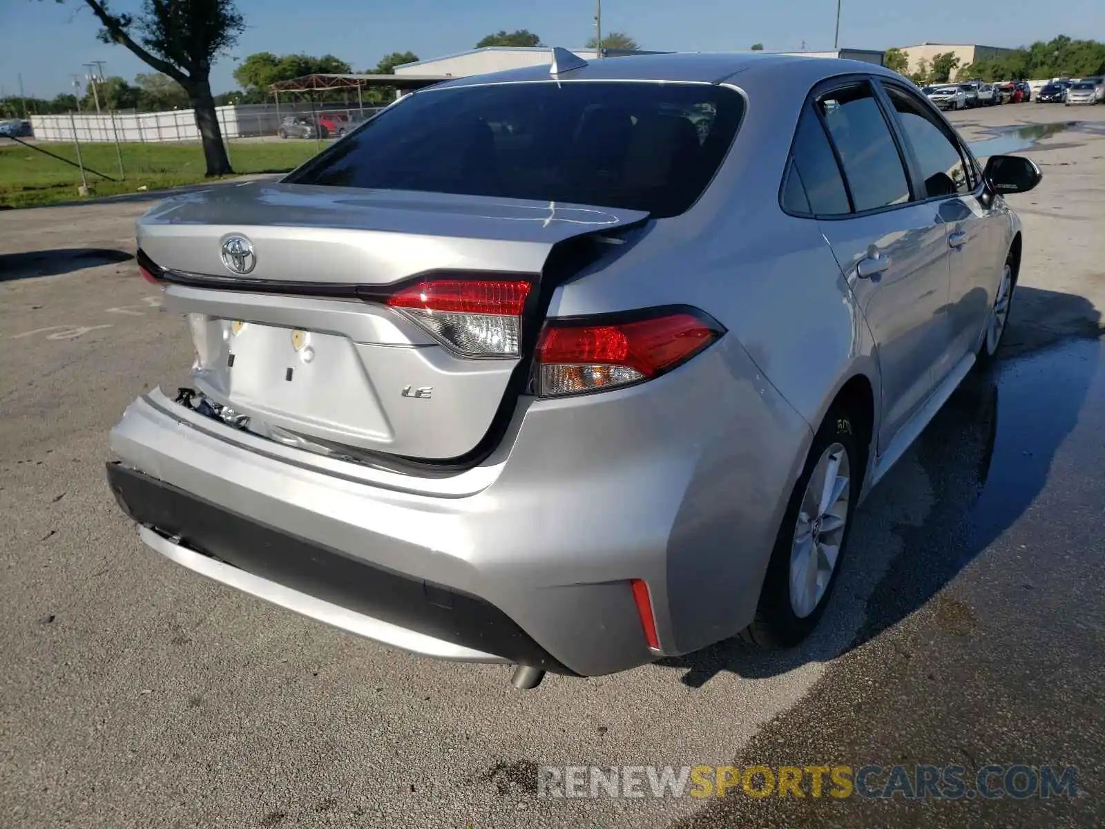 4 Photograph of a damaged car JTDVPMAE6MJ130206 TOYOTA COROLLA 2021