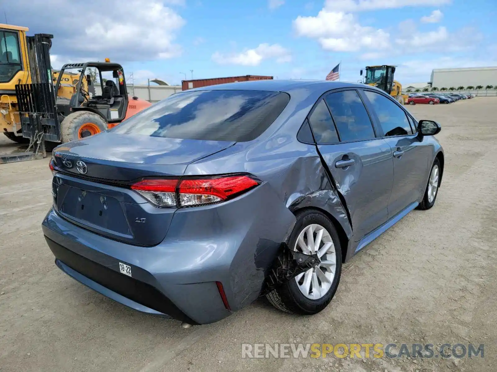 4 Photograph of a damaged car JTDVPMAE6MJ149466 TOYOTA COROLLA 2021