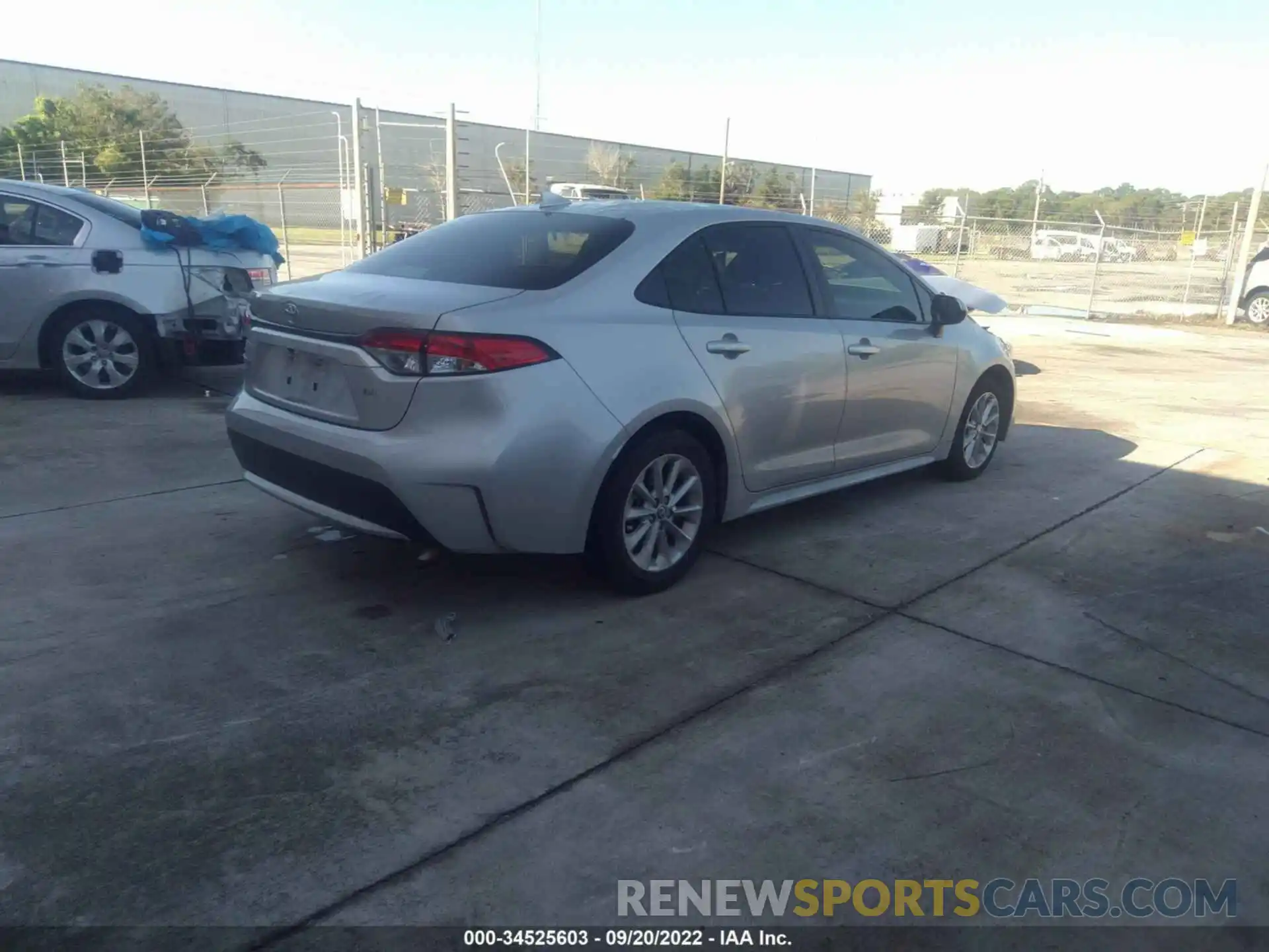 4 Photograph of a damaged car JTDVPMAE6MJ160418 TOYOTA COROLLA 2021