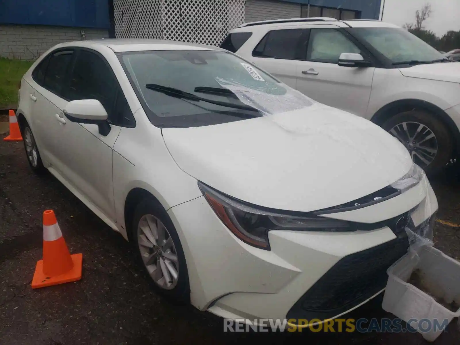 1 Photograph of a damaged car JTDVPMAE7MJ121580 TOYOTA COROLLA 2021