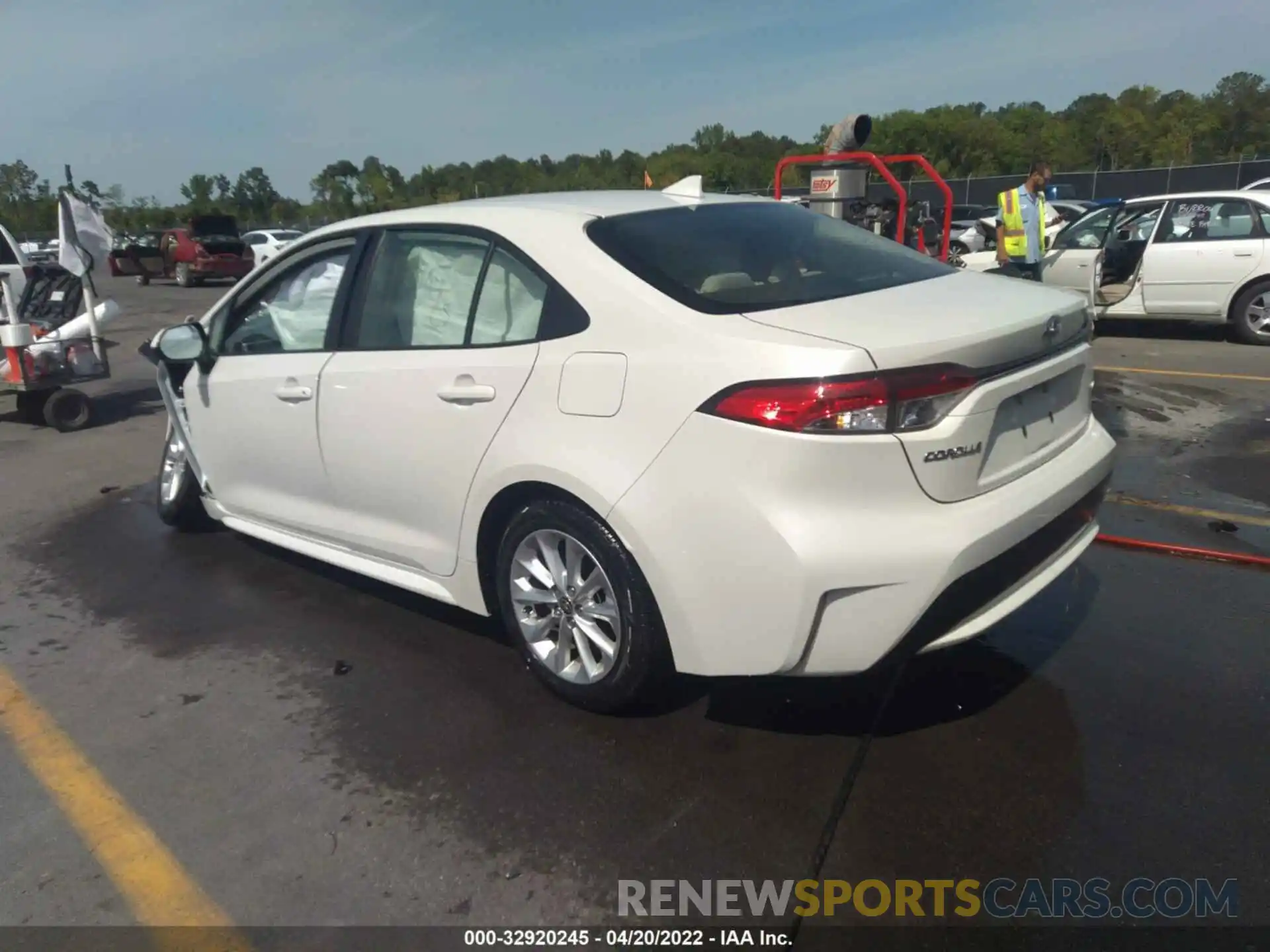 3 Photograph of a damaged car JTDVPMAE7MJ123331 TOYOTA COROLLA 2021