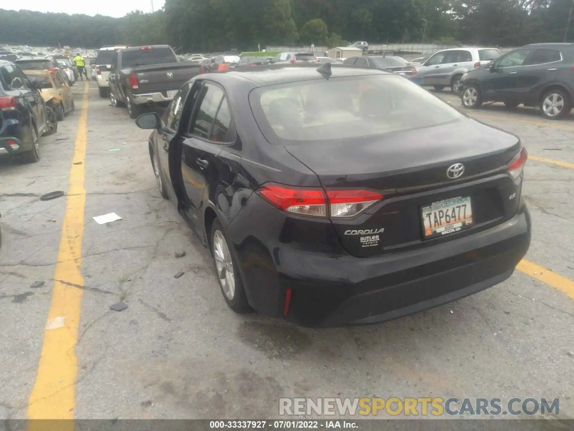 3 Photograph of a damaged car JTDVPMAE7MJ123460 TOYOTA COROLLA 2021