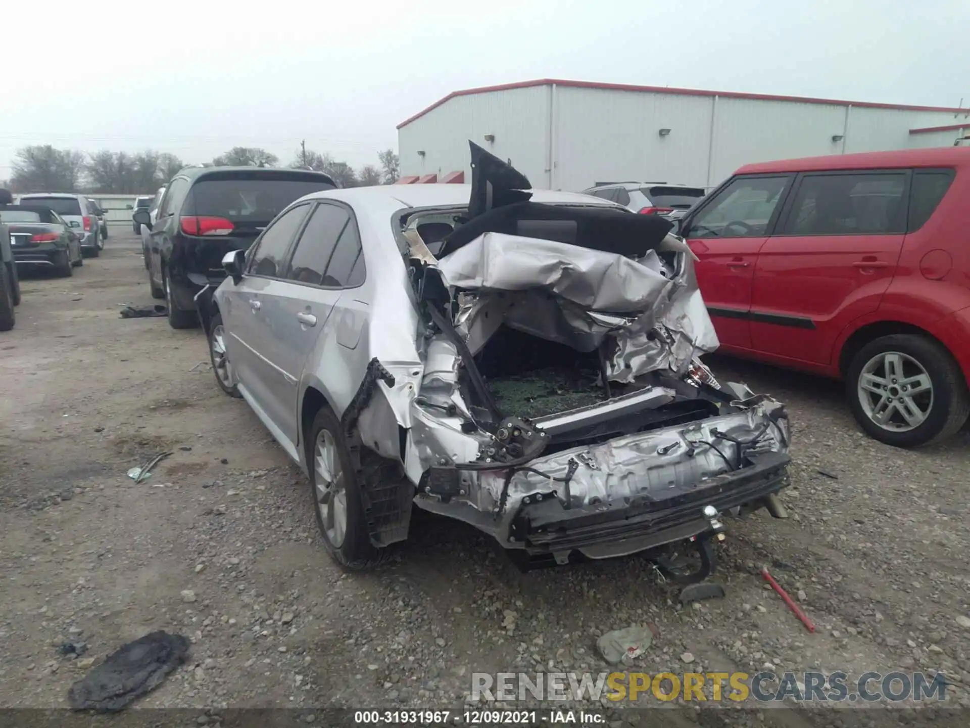 3 Photograph of a damaged car JTDVPMAE7MJ124690 TOYOTA COROLLA 2021