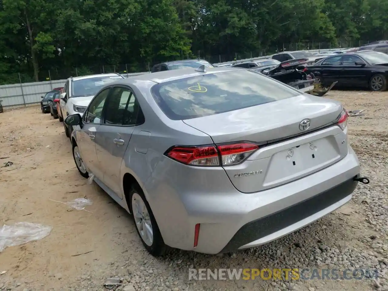 3 Photograph of a damaged car JTDVPMAE7MJ129467 TOYOTA COROLLA 2021