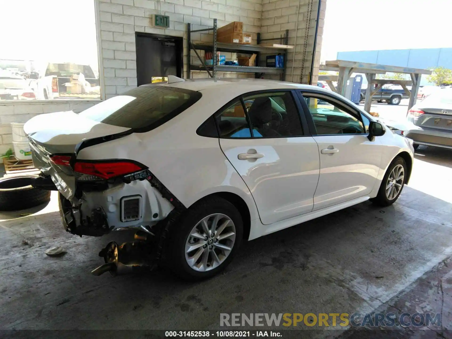 4 Photograph of a damaged car JTDVPMAE7MJ146060 TOYOTA COROLLA 2021