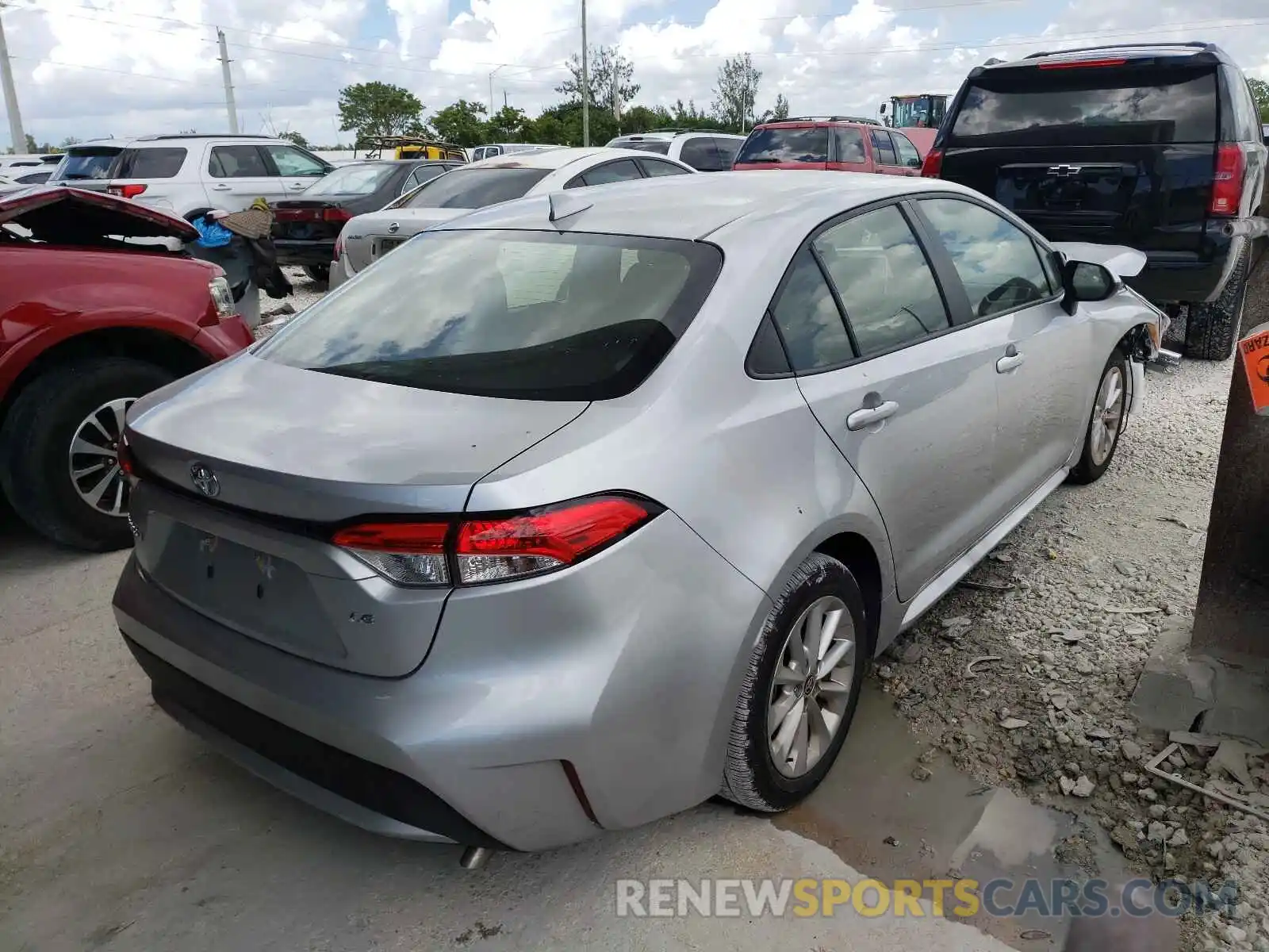 4 Photograph of a damaged car JTDVPMAE7MJ162534 TOYOTA COROLLA 2021