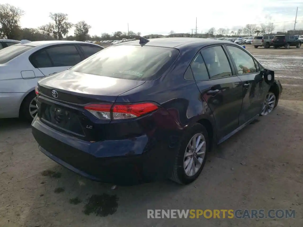 4 Photograph of a damaged car JTDVPMAE8MJ132832 TOYOTA COROLLA 2021