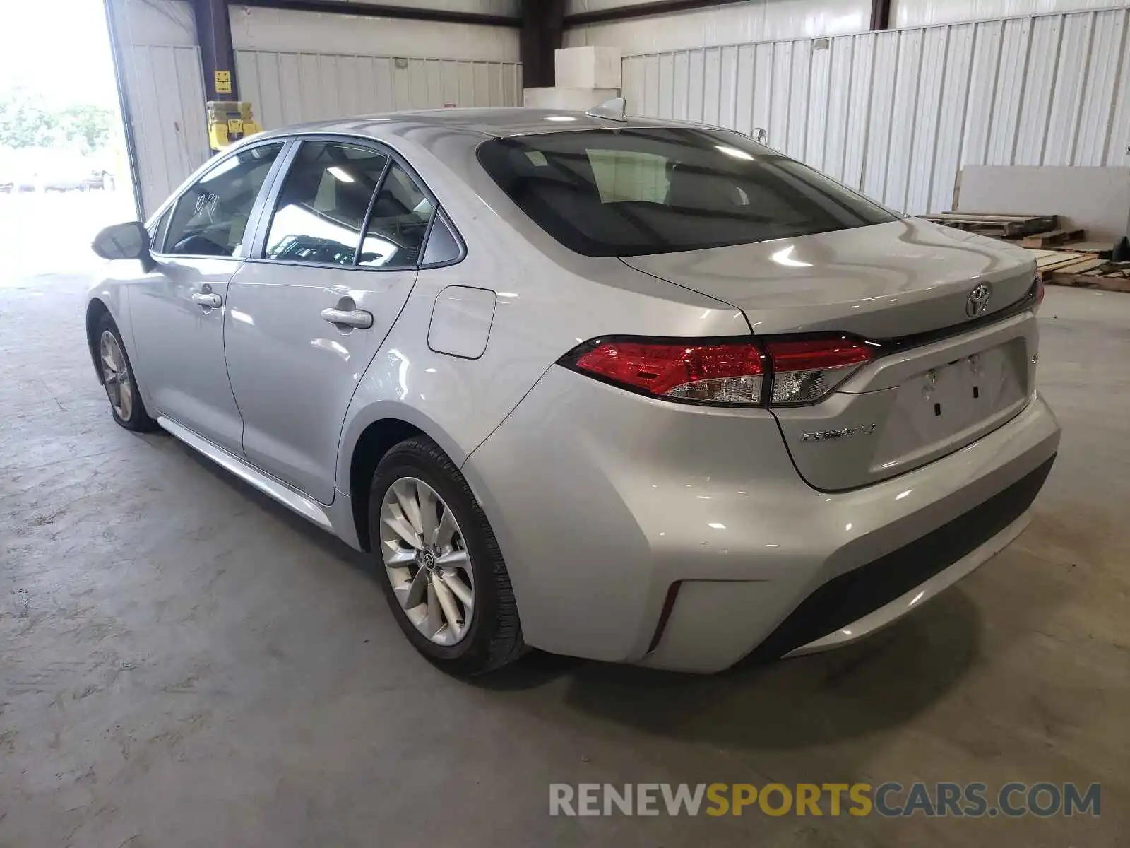 3 Photograph of a damaged car JTDVPMAE8MJ133057 TOYOTA COROLLA 2021