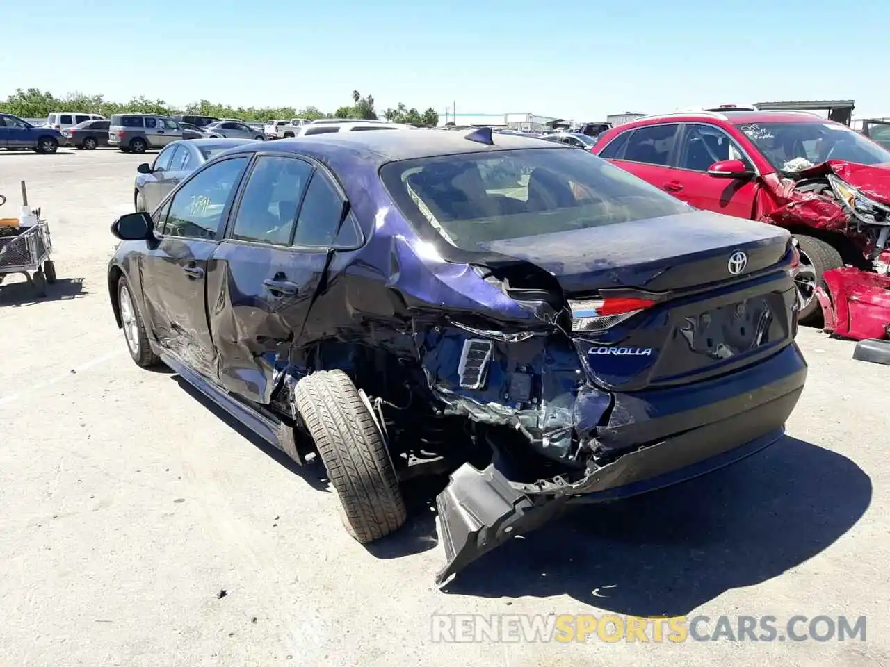 3 Photograph of a damaged car JTDVPMAE8MJ165345 TOYOTA COROLLA 2021