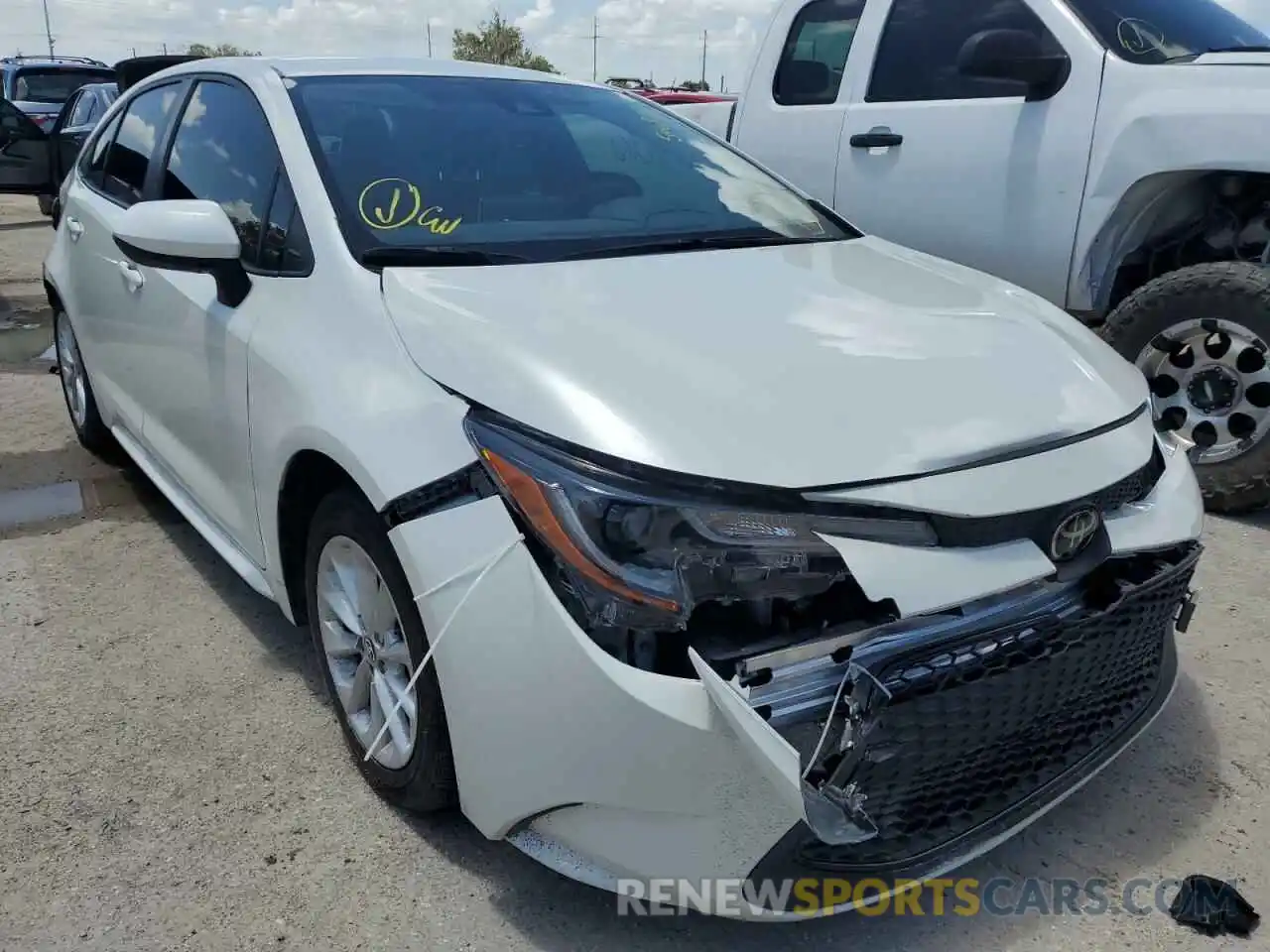 1 Photograph of a damaged car JTDVPMAE9MJ120852 TOYOTA COROLLA 2021