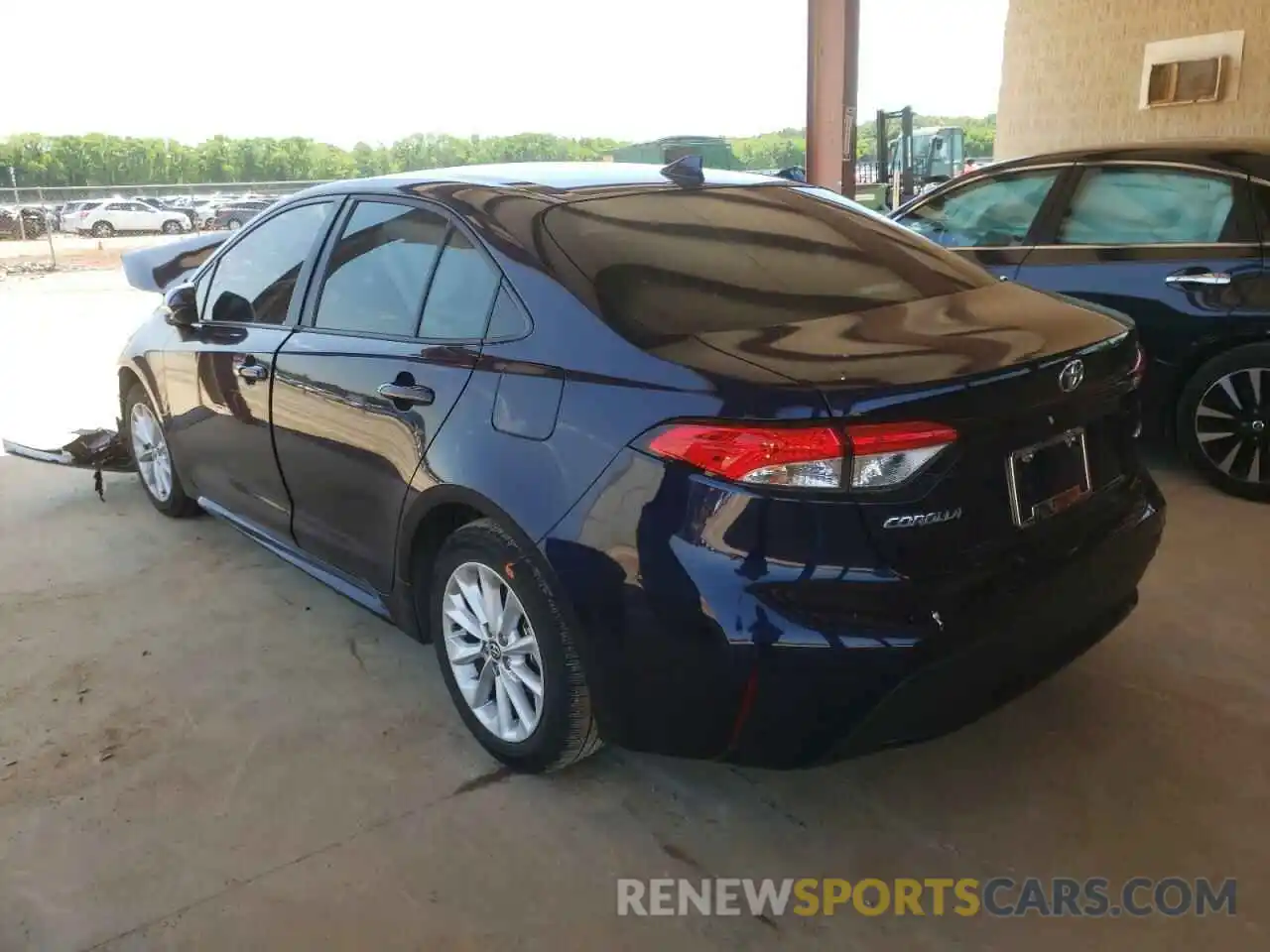 3 Photograph of a damaged car JTDVPMAE9MJ121757 TOYOTA COROLLA 2021