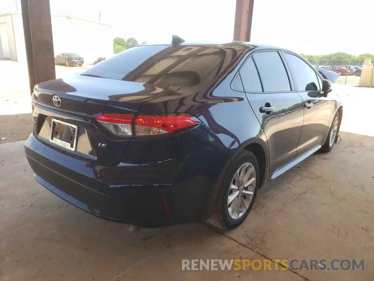 4 Photograph of a damaged car JTDVPMAE9MJ121757 TOYOTA COROLLA 2021