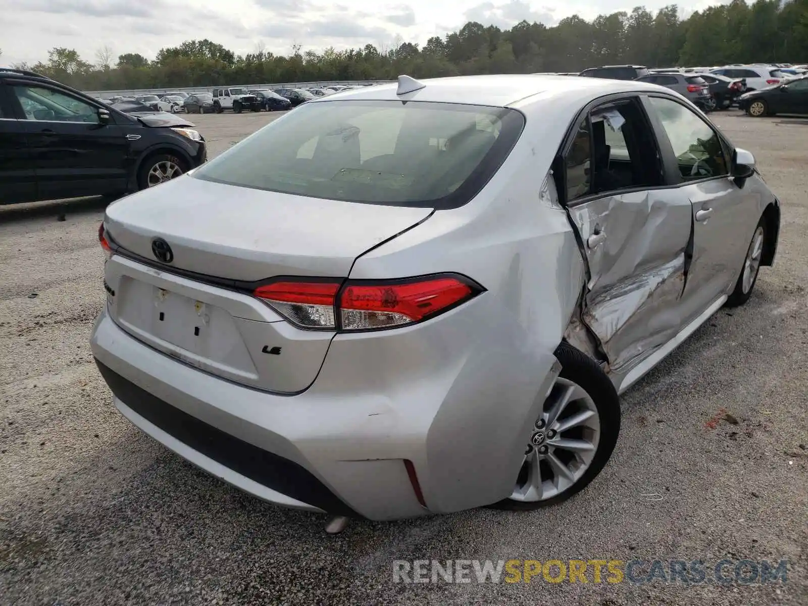 4 Photograph of a damaged car JTDVPMAE9MJ128949 TOYOTA COROLLA 2021