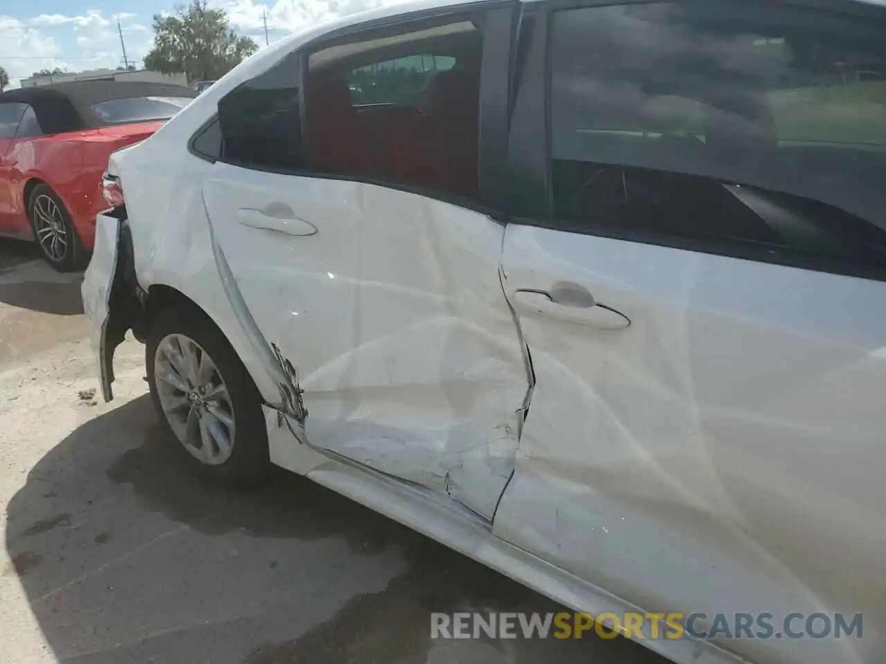 9 Photograph of a damaged car JTDVPMAE9MJ136744 TOYOTA COROLLA 2021